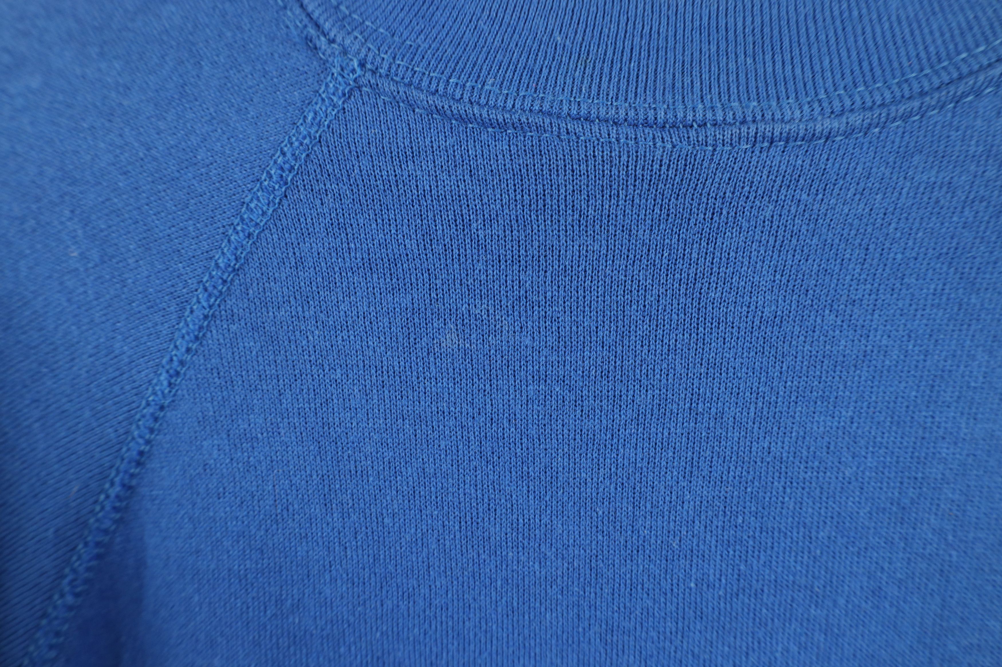 Vintage Vintage 90s Streetwear Crewneck Sweatshirt Royal Blue USA Size US L / EU 52-54 / 3 - 8 Thumbnail