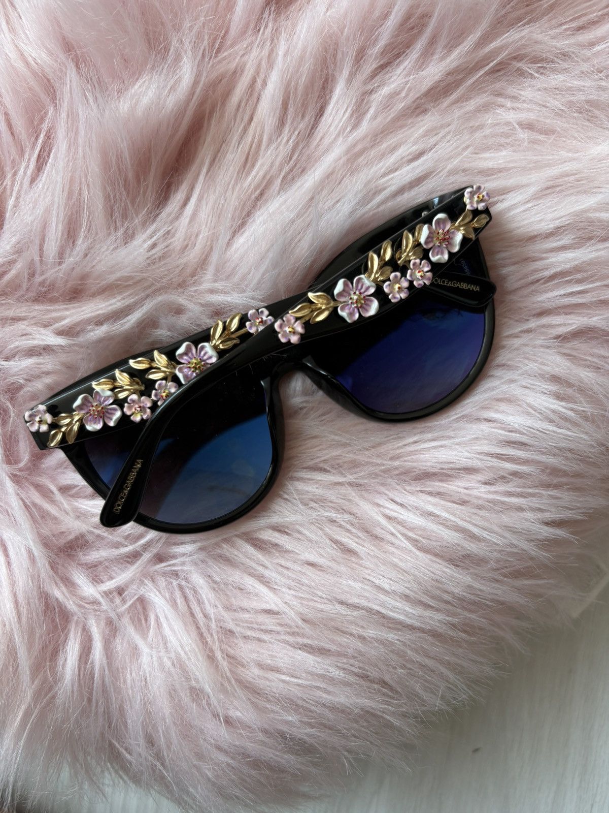 Dolce & Gabbana Dolce Gabbana Almond Flowers Sunglasses Size ONE SIZE - 12 Thumbnail