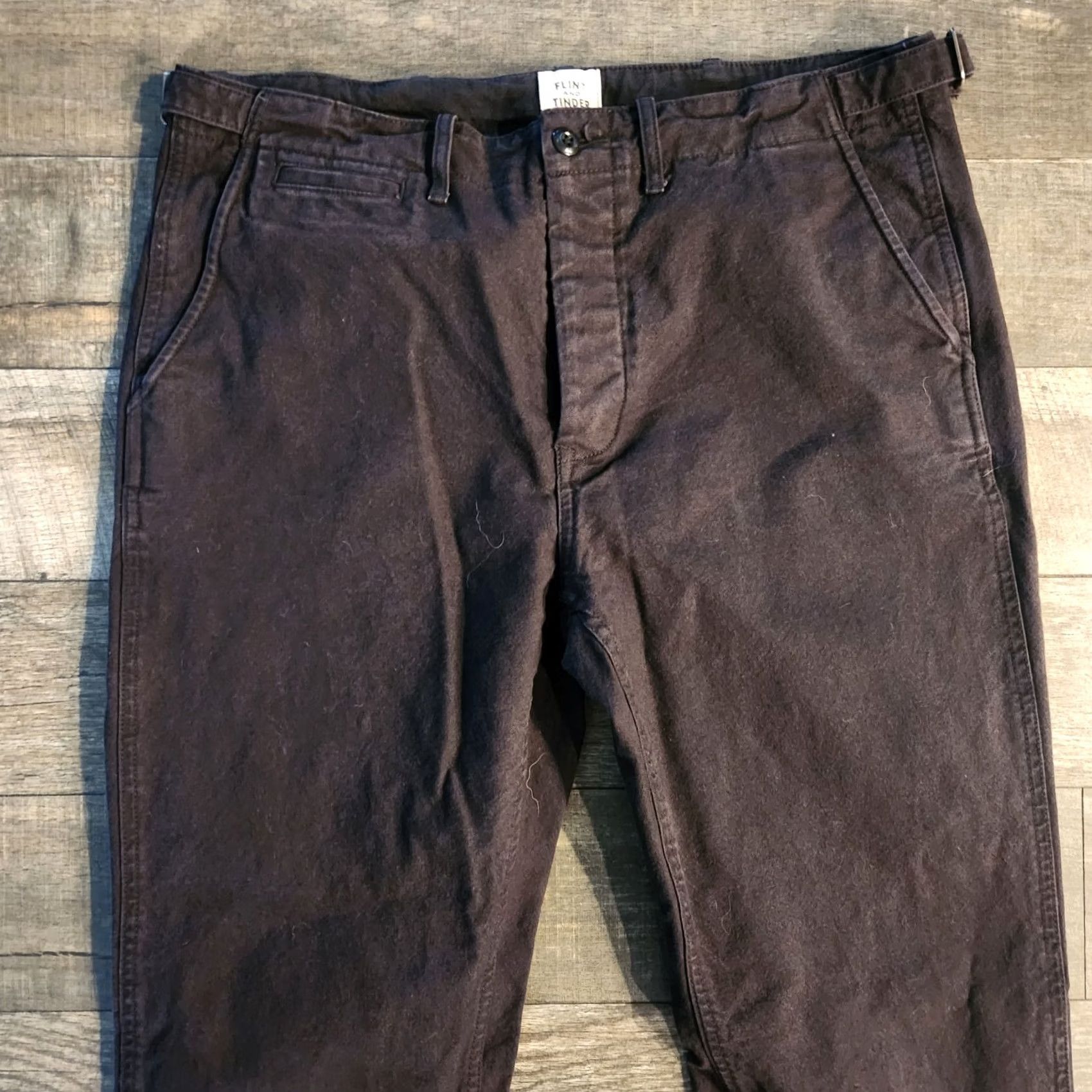 Flint And Tinder Flint and Tinder Jeans Mens 34x32 Black Straight Leg Button Fly Denim USA Made Size US 34 / EU 50 - 3 Thumbnail