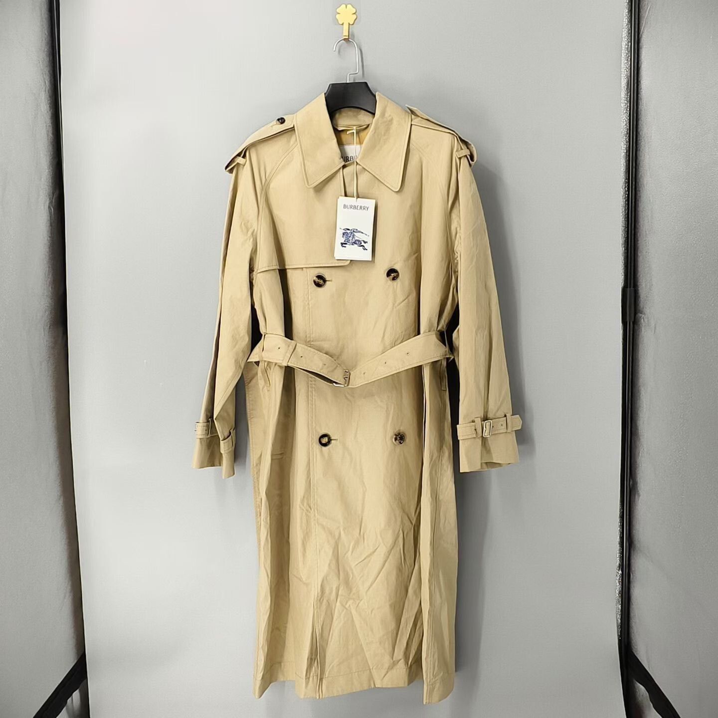 Burberry Burberry Beige Light Jacket l Men Size US L / EU 52-54 / 3 - 1 Thumbnail