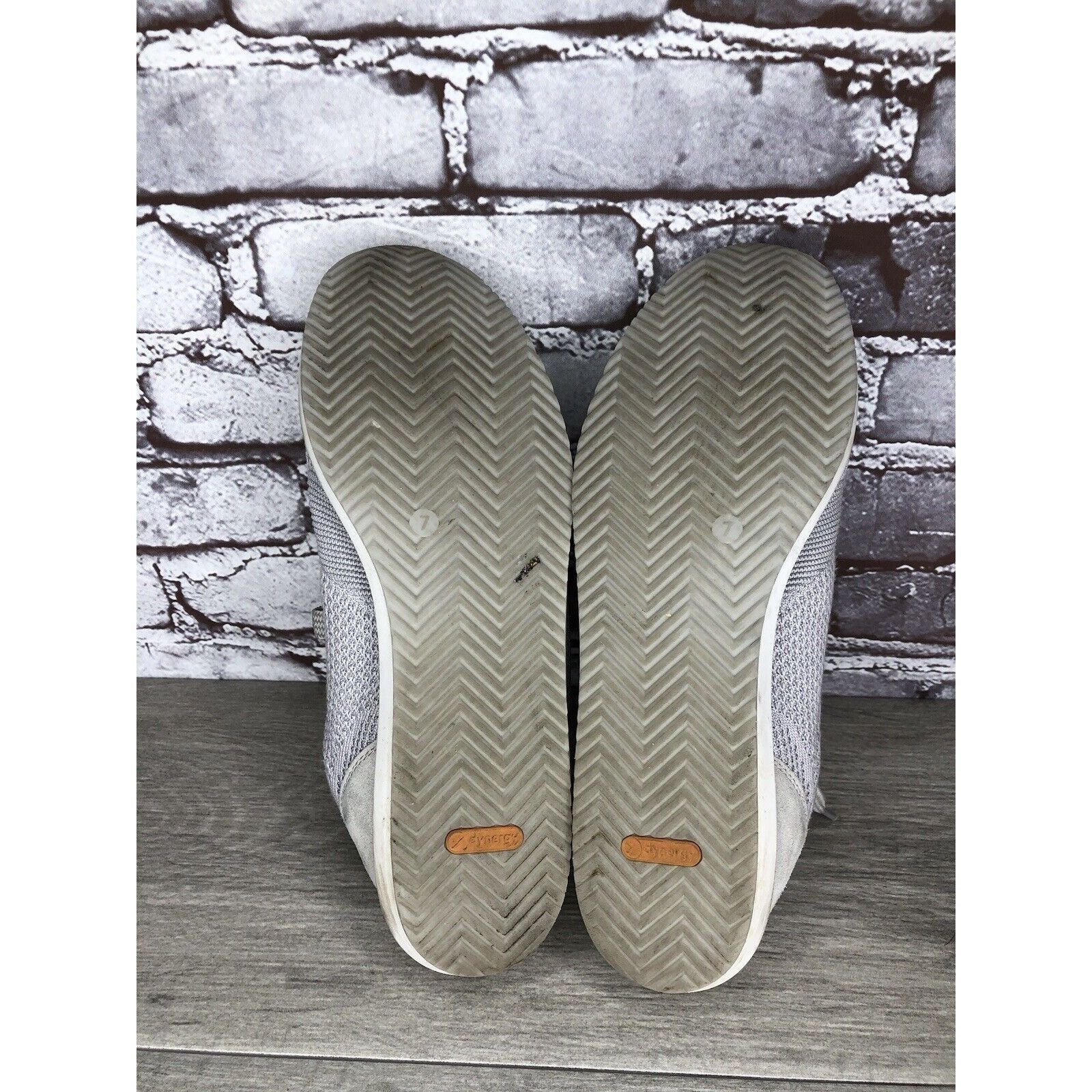 Other Ara Light Gray Knit Fabric Lace Up Casual Sneakers Women Sz Size US 9.5 / IT 39.5 - 18 Thumbnail