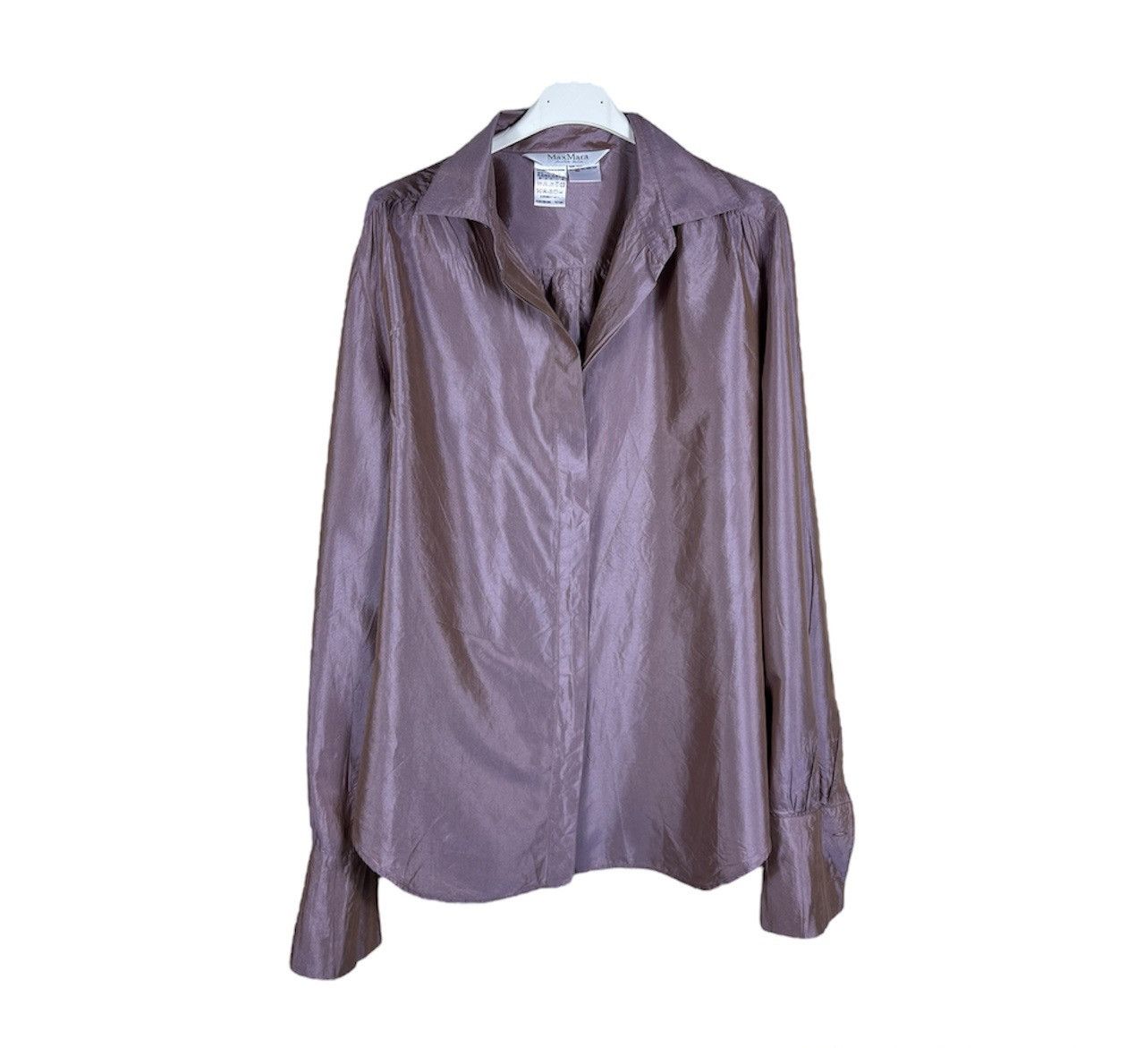 Max Mara Max Mara pure seta 100% silk button up shiny shirt luxury Size M / US 6-8 / IT 42-44 - 1 Thumbnail