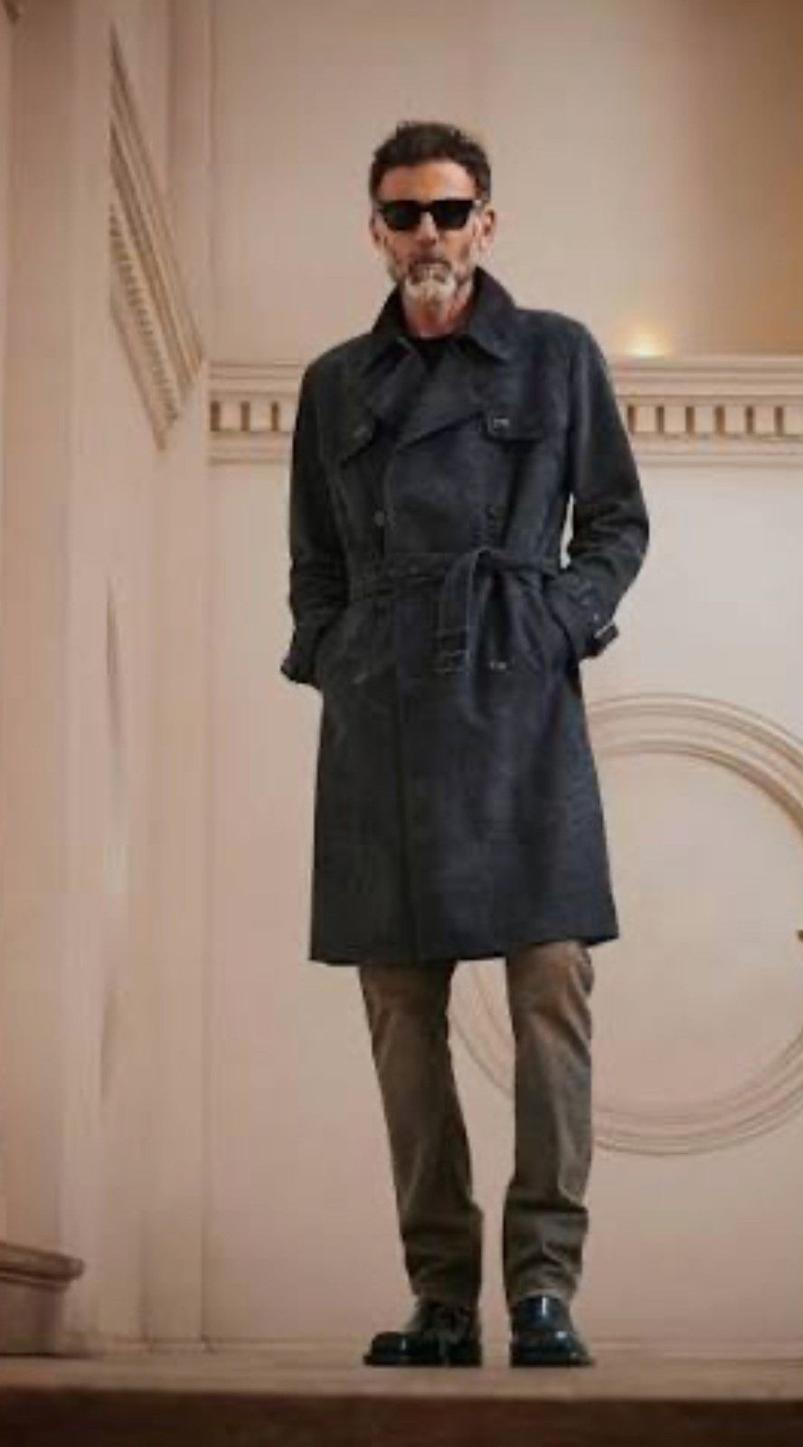 Resin Coated Trench Coat Size EU 52 USA 42