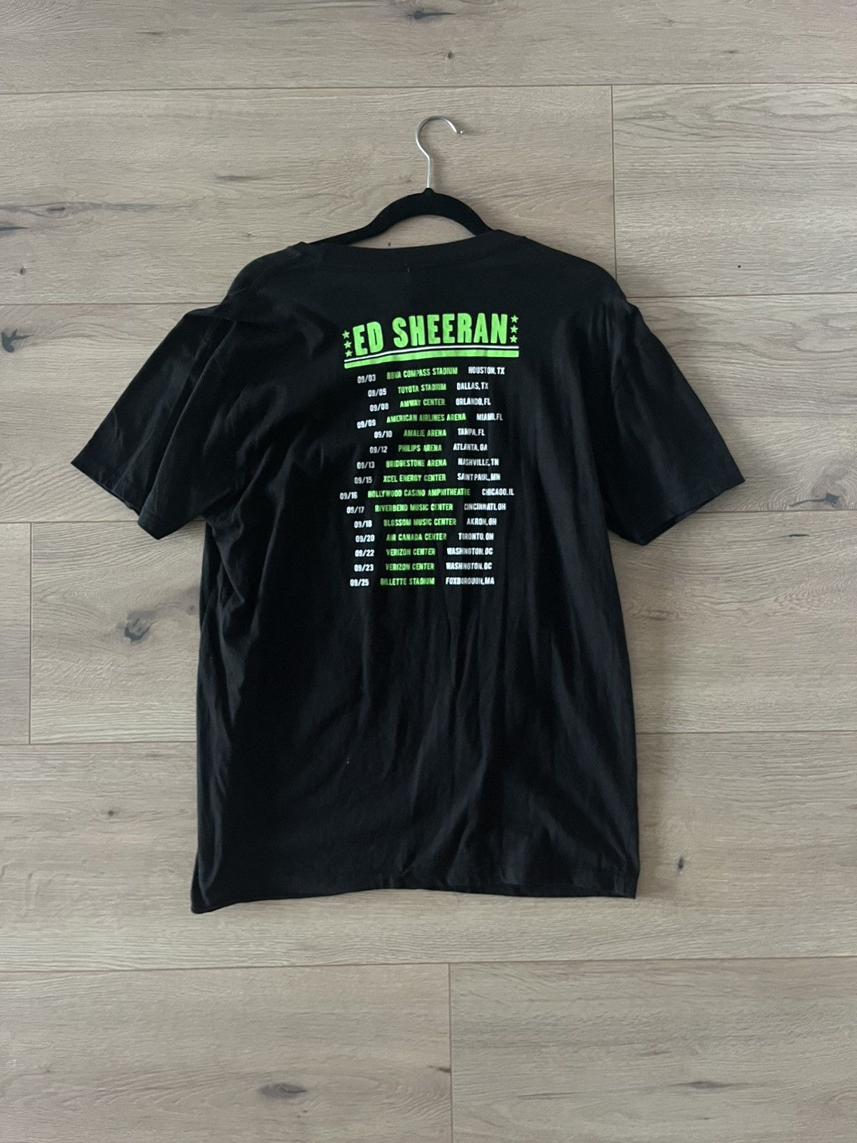 Other 2014 Ed Sheeran Tour Tee Size US L / EU 52-54 / 3 - 2 Thumbnail