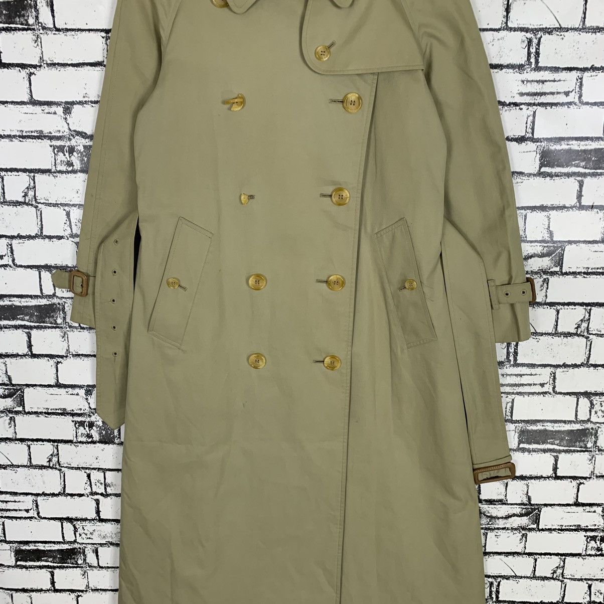 Burberry × Designer × Vintage Vintage Burberrys Trench Coat Woman Size Medium Size L / US 10 / IT 46 - 2 Thumbnail