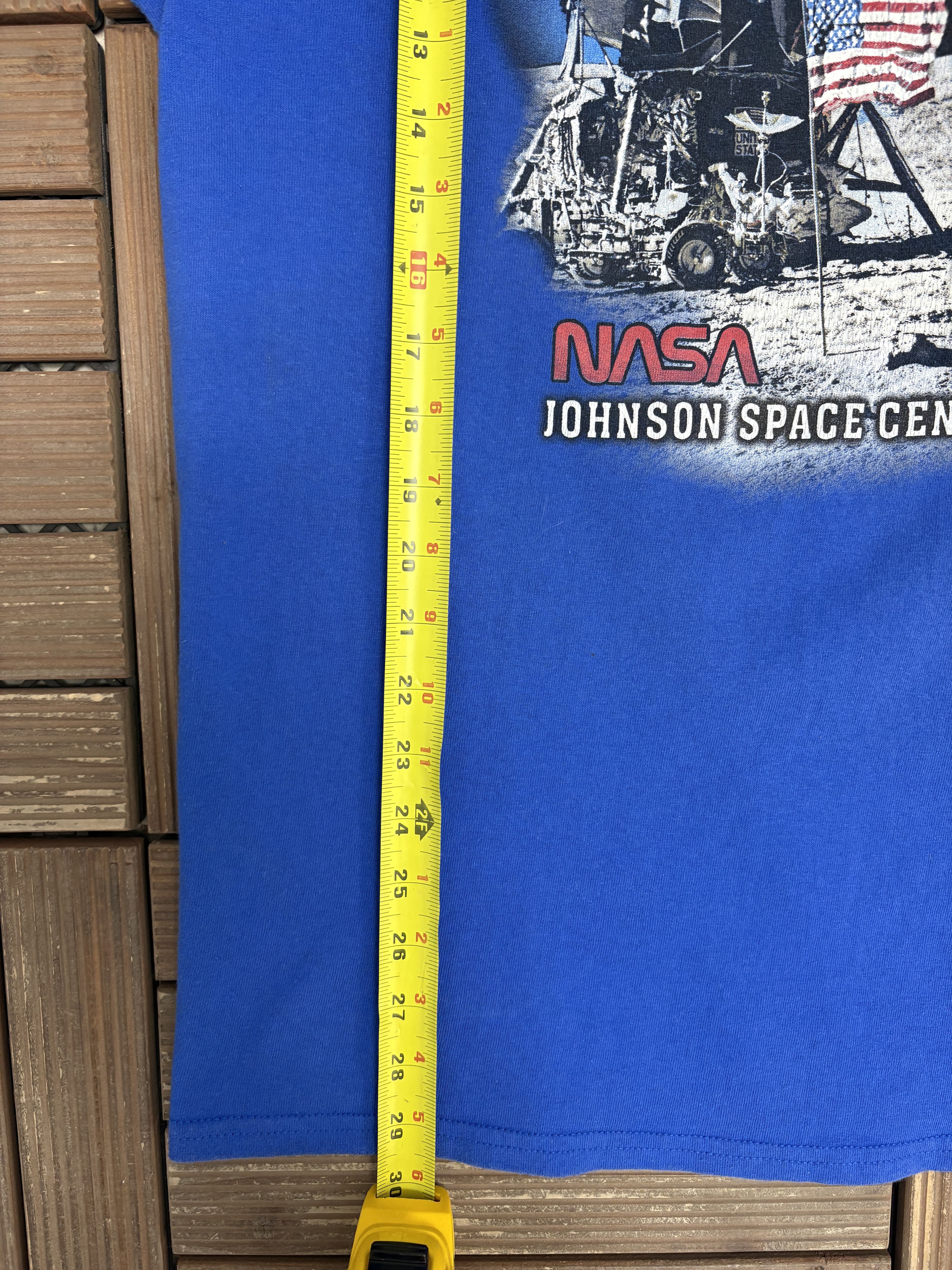 Vintage NASA Johnson Space Center Vintage Blue T-Shirt Tee Size US L / EU 52-54 / 3 - 7 Thumbnail