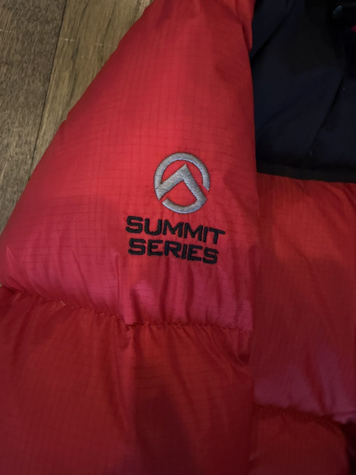 The North Face North Face Summit Series Fire Truck Red 700 Size US S / EU 44-46 / 1 - 3 Thumbnail
