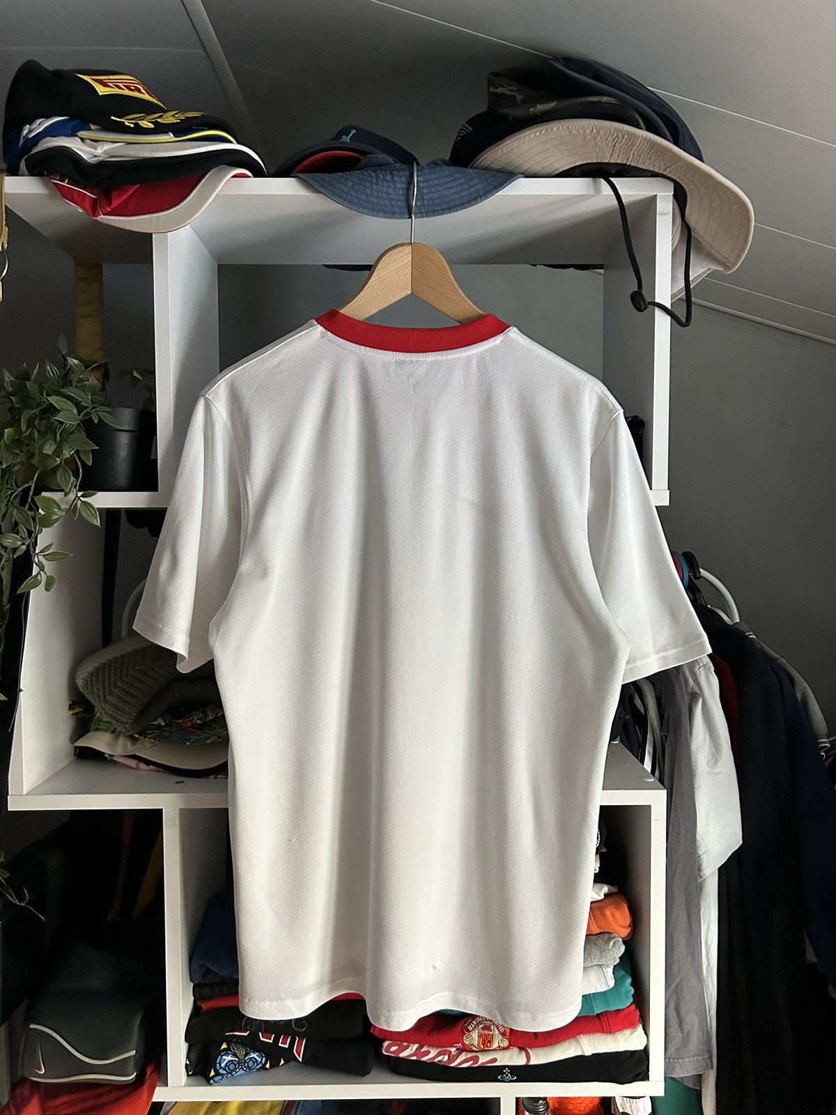 Nike × Vintage Vintage Poland Nike 2009/10 Home soccer jersey Size US M / EU 48-50 / 2 - 7 Thumbnail