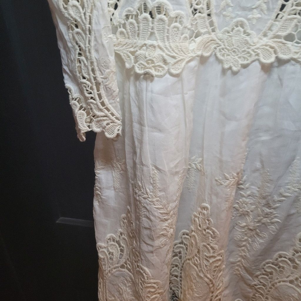 Dolce Vita Dolce Vita, dress, embroidered, off white, Small, EUC Size XS / US 0-2 / IT 36-38 - 6 Thumbnail
