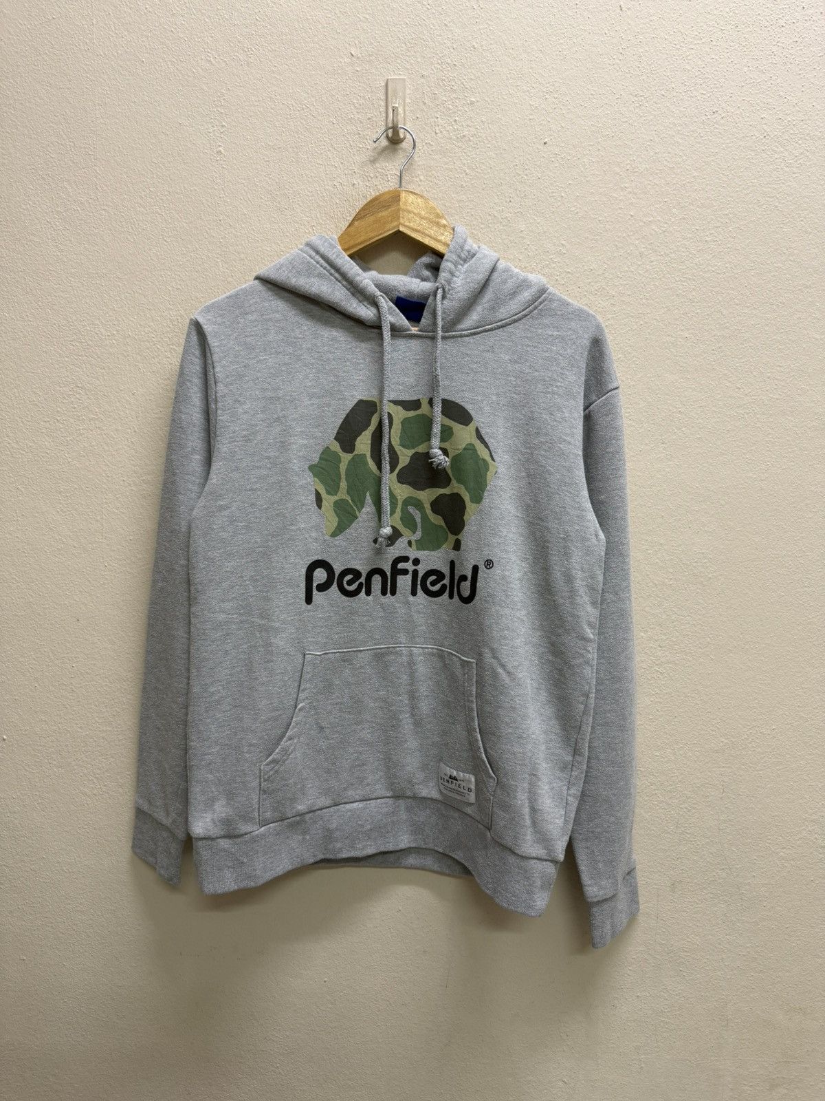 Penfield Penfield Camo Design Logo Pullover Sweatshirt Hoodie Size US S / EU 44-46 / 1 - 19 Thumbnail