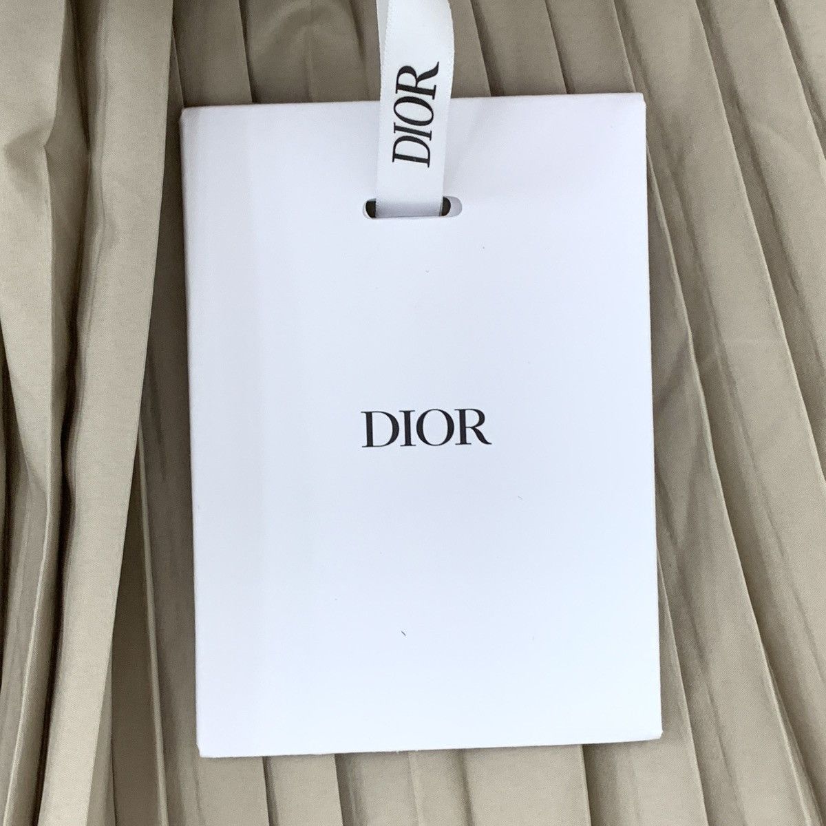 Dior Dior, Khaki Pleated Mini Skirt K26WX Size 25" / US 0 / IT 36 - 8 Thumbnail