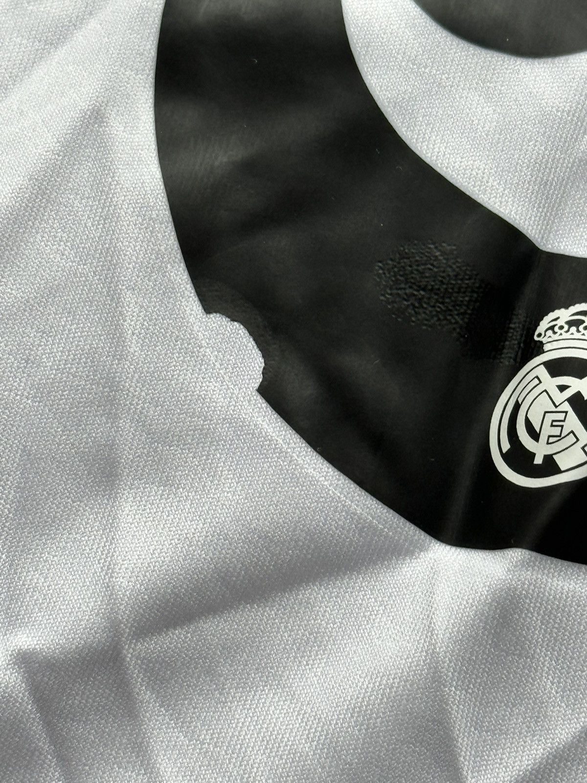 Adidas KIDS New Real Madrid 24/25 Home Mbappe Football Jersey Size US XS / EU 42 / 0 - 6 Thumbnail