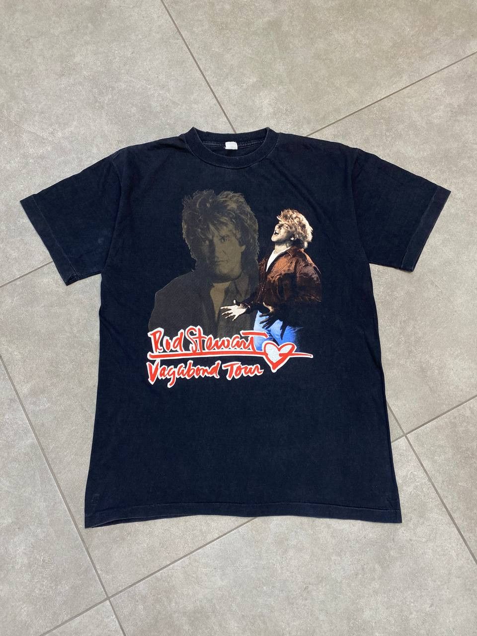 Band Tees Vintage Rod Stewart 90s Vagabond Europe Tour T-Shirt Size US XL / EU 56 / 4 - 1 Thumbnail