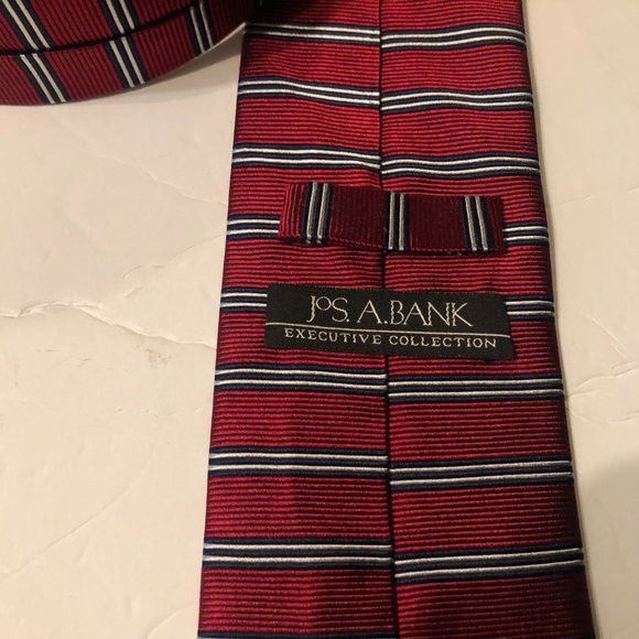 Jos. A. Bank JOS.A.BANK MEN'S NEW 100%SILK NECK TIE 3 1/2" X 62 1/2" Size ONE SIZE - 7 Thumbnail