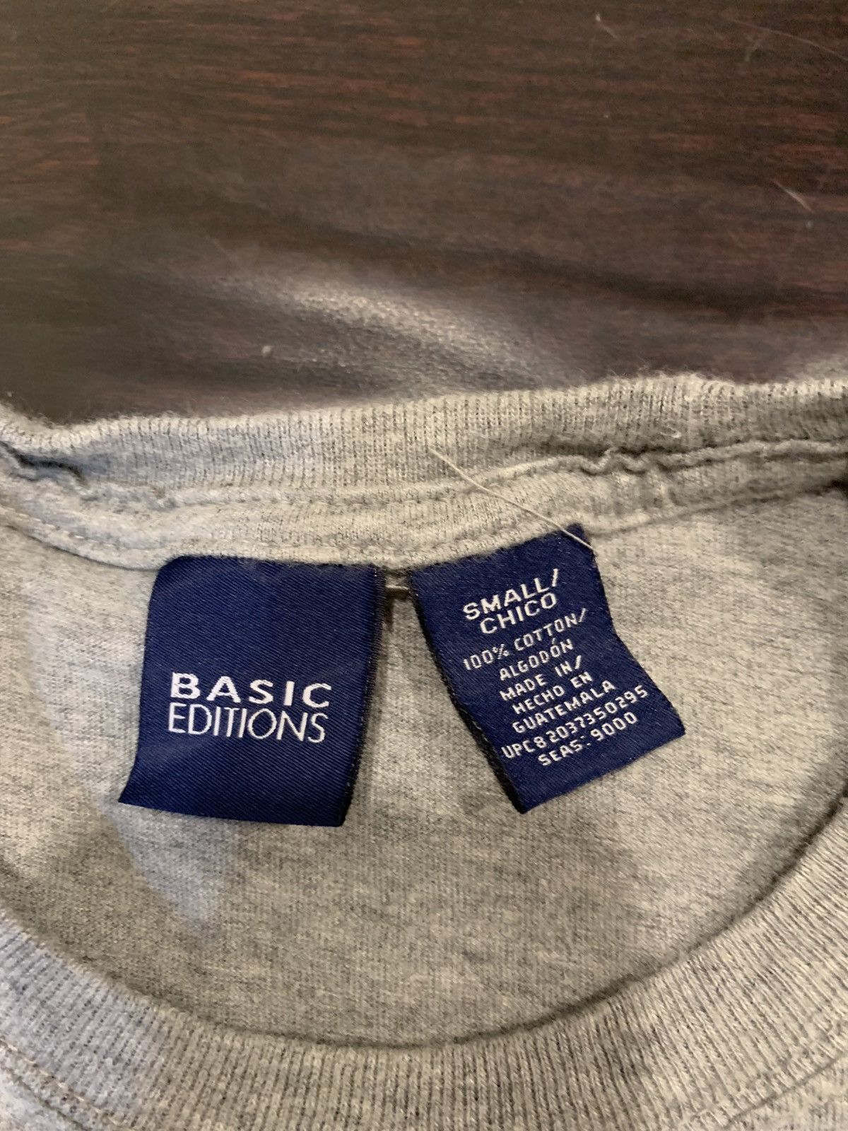 Basic Editions Crying Baby ? put a tit in in tee Size US S / EU 44-46 / 1 - 3 Thumbnail