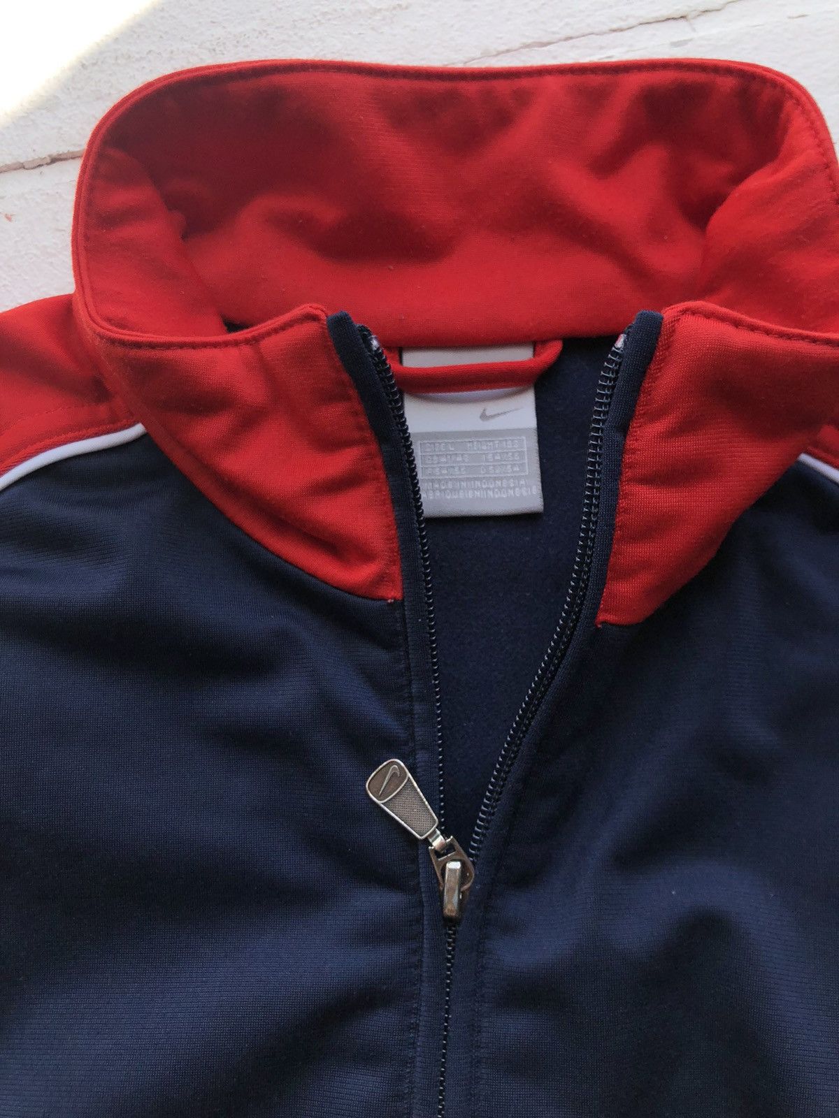 Nike Very Vintage Nike Full Zip Hoodie Y2K Small Swoosh Size US L / EU 52-54 / 3 - 5 Thumbnail