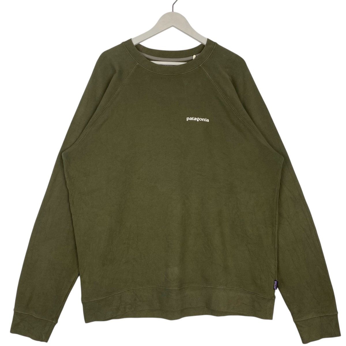 Other Vintage Patagonia Sweatshirt Crewneck Back Hit Olive Green Size US L / EU 52-54 / 3 - 1 Thumbnail