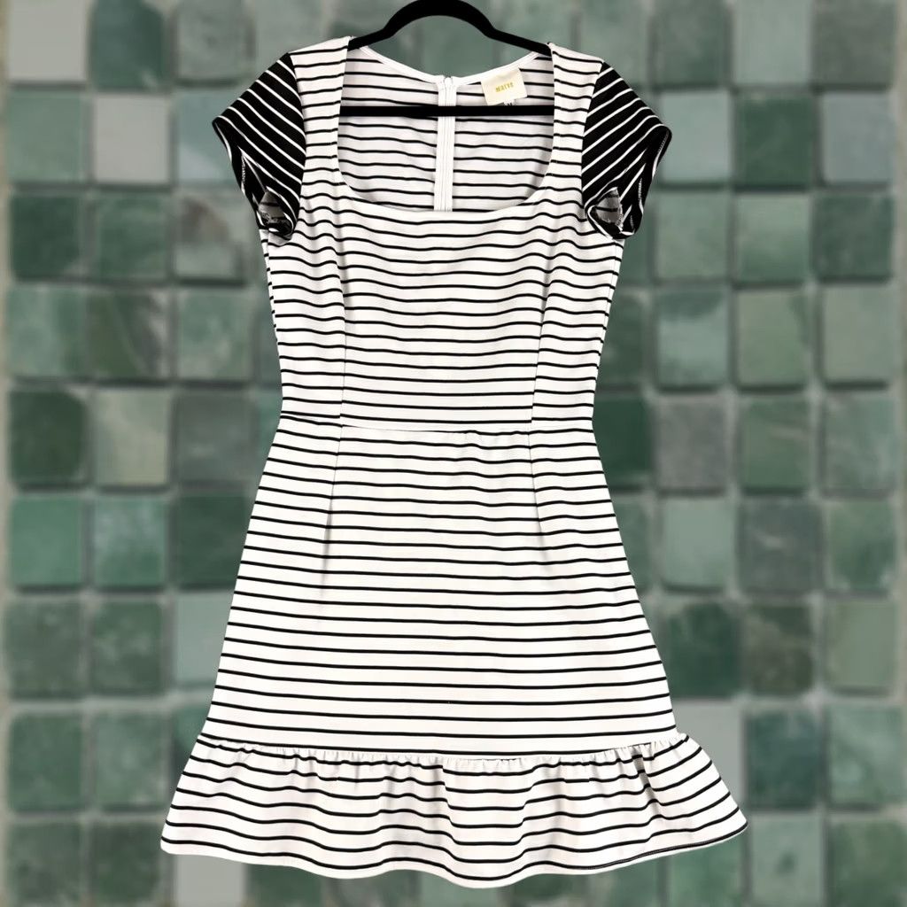 Vintage Maeve Fit Flare Dress Womens M White Striped Ruffle Square Neck Jersey Polyester Spandex Casual Workwear of-the-moment Nautical Preppy City Designer Size M / US 6-8 / IT 42-44 - 1 Thumbnail