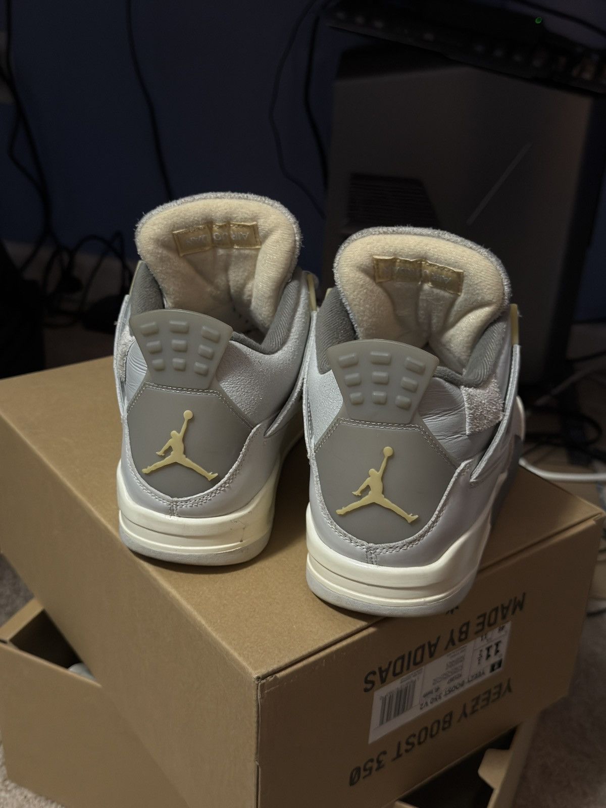 Jordan Brand 2023 Air Jordan 4 Retro SE Photon Dust Size US 11 / EU 44 - 9 Thumbnail