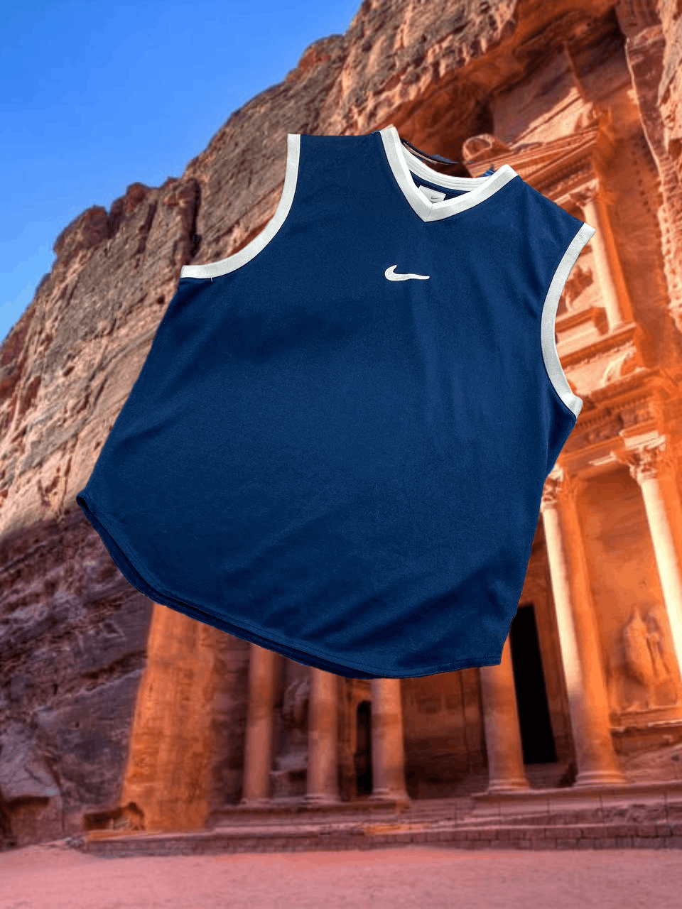 Nike Streetwear Jerseys Nike big logo Y2K Vintage Size US S / EU 44-46 / 1 - 1 Thumbnail
