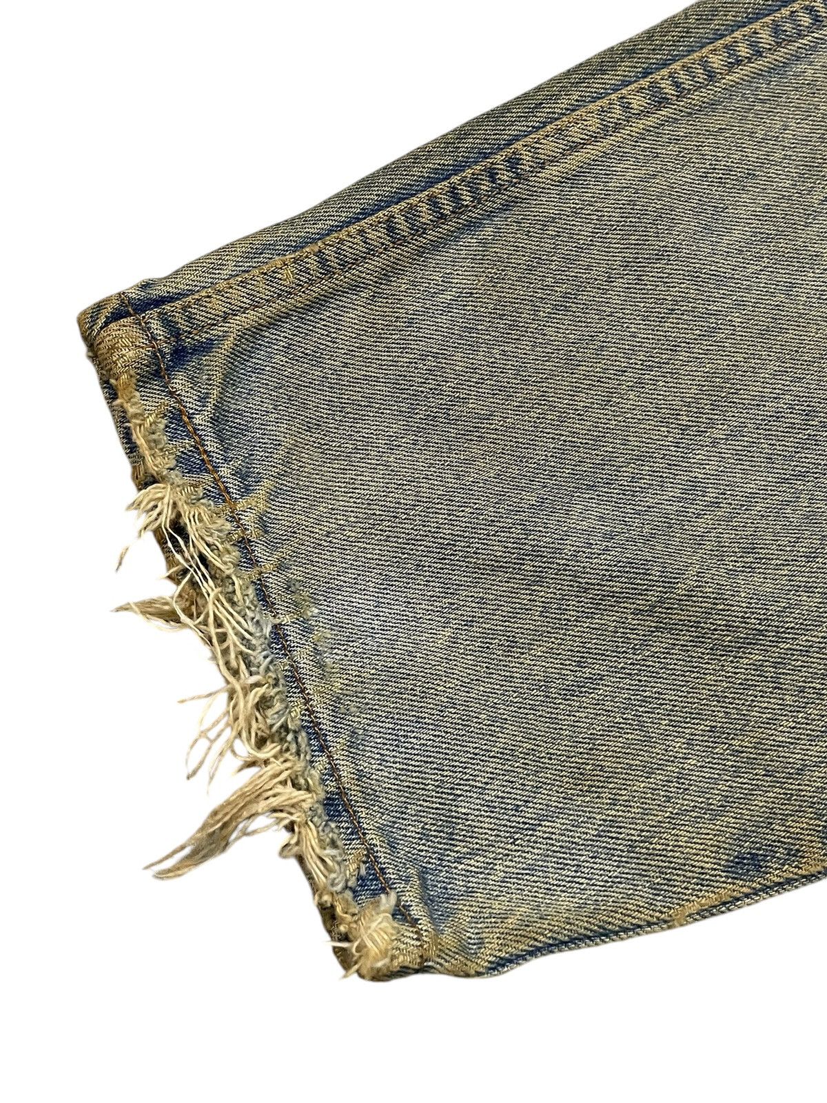 Levi's × Vintage Vintage Levis 560 Tapered Leg Loose Mud Wash Jeans Size US 35 - 6 Thumbnail