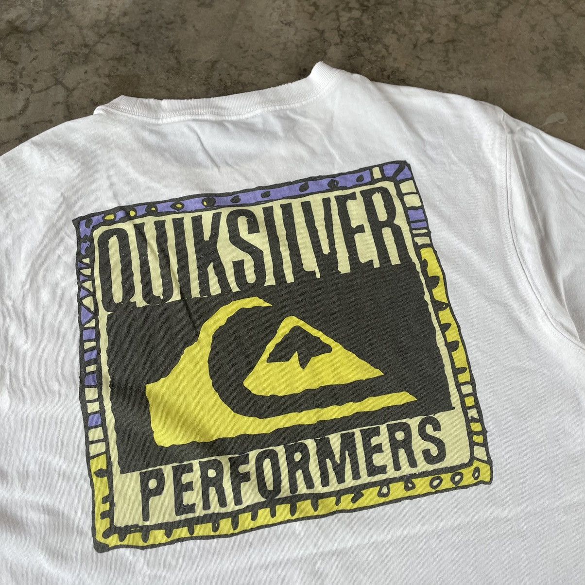 Quiksilver × Vintage 🔥🔥Distress Vintage Quiksilver Performers Big Log Surf Tee Size US M / EU 48-50 / 2 - 2 Thumbnail