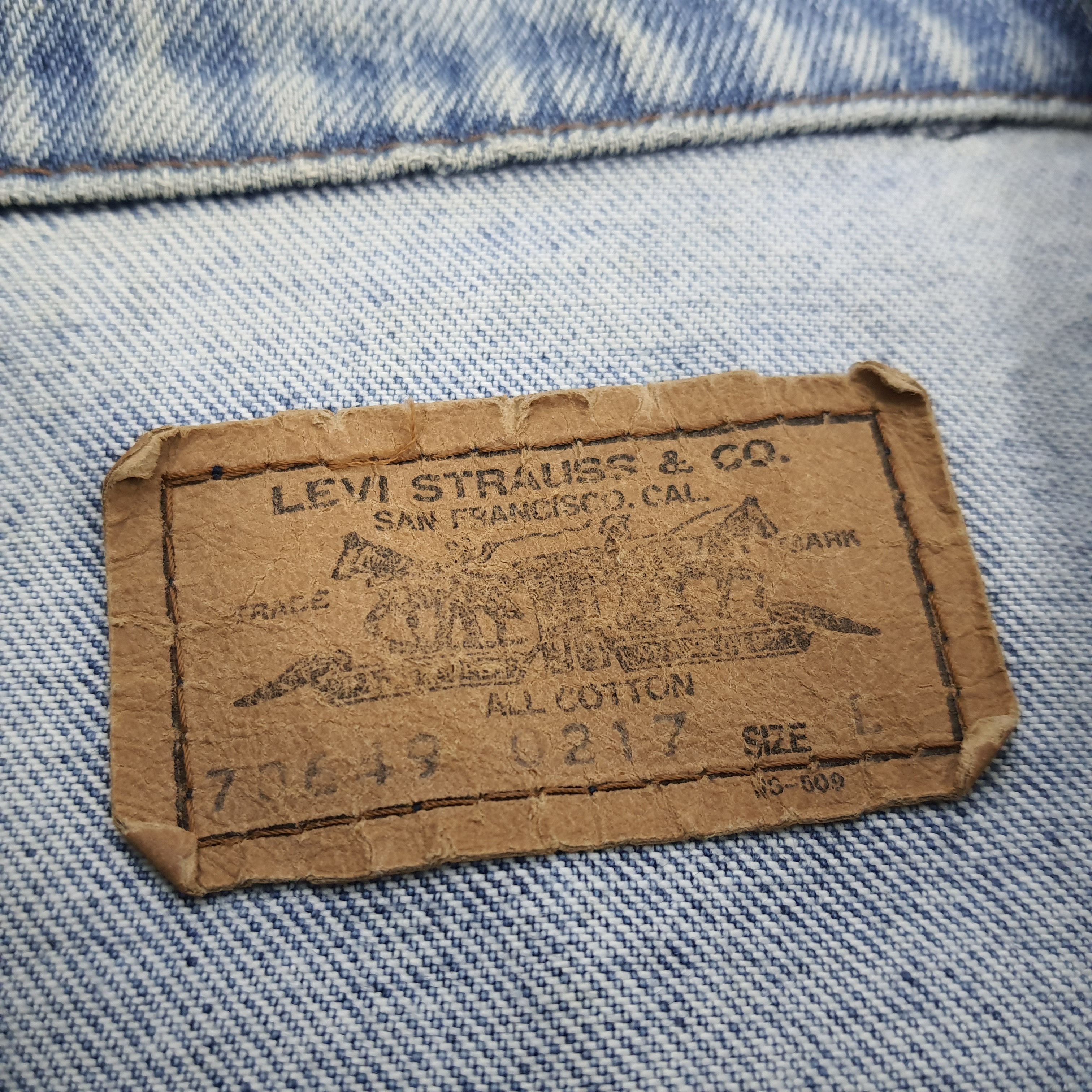 Levi's × Vintage Vintage Levi's X Number Nine Custom Logo Denim Jacket Size US XL / EU 56 / 4 - 5 Thumbnail