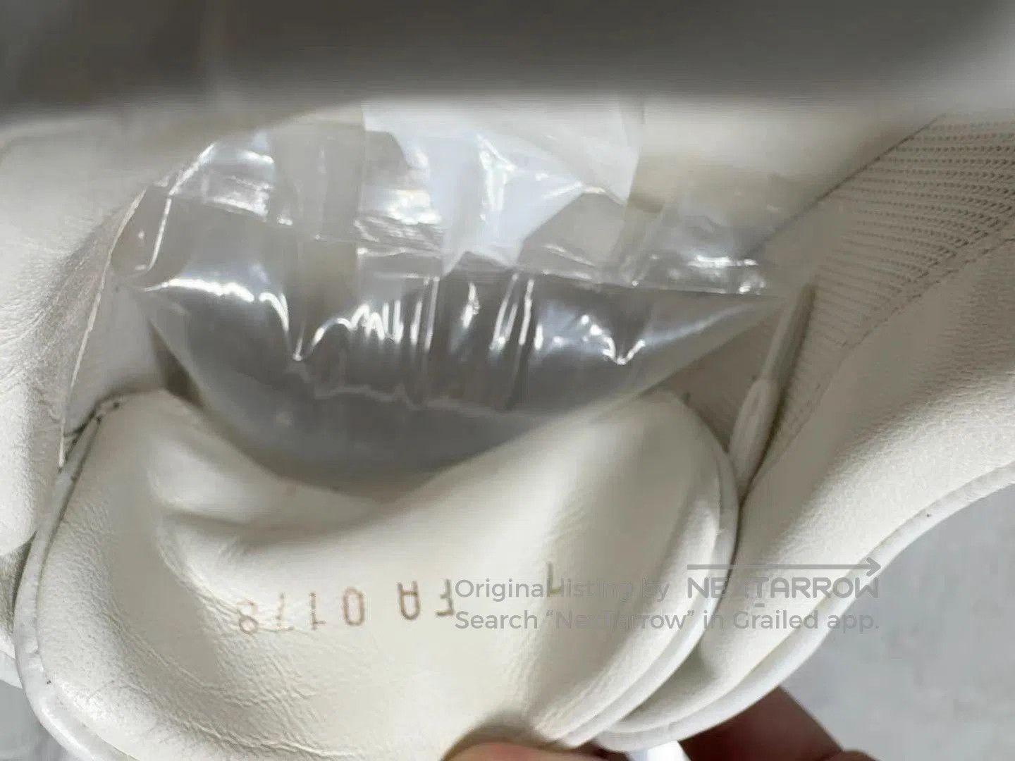 Louis Vuitton White Low-Top Sneakers Size 7. Size US 7 / EU 40 - 6 Thumbnail