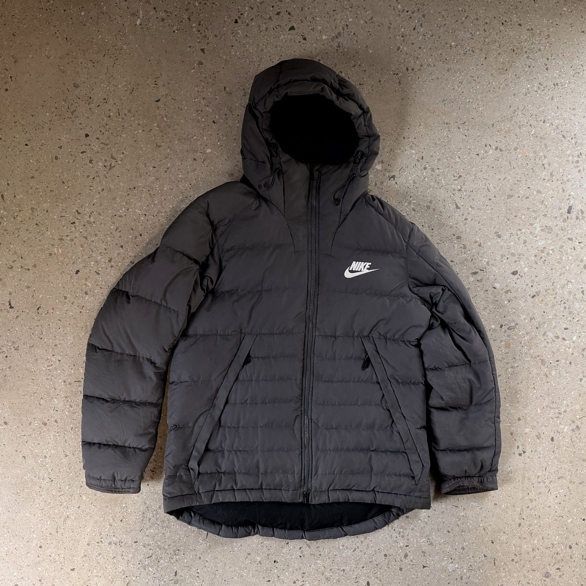Nike Nike Vintage Down Puffer Jacket Size US L / EU 52-54 / 3 - 1 Thumbnail