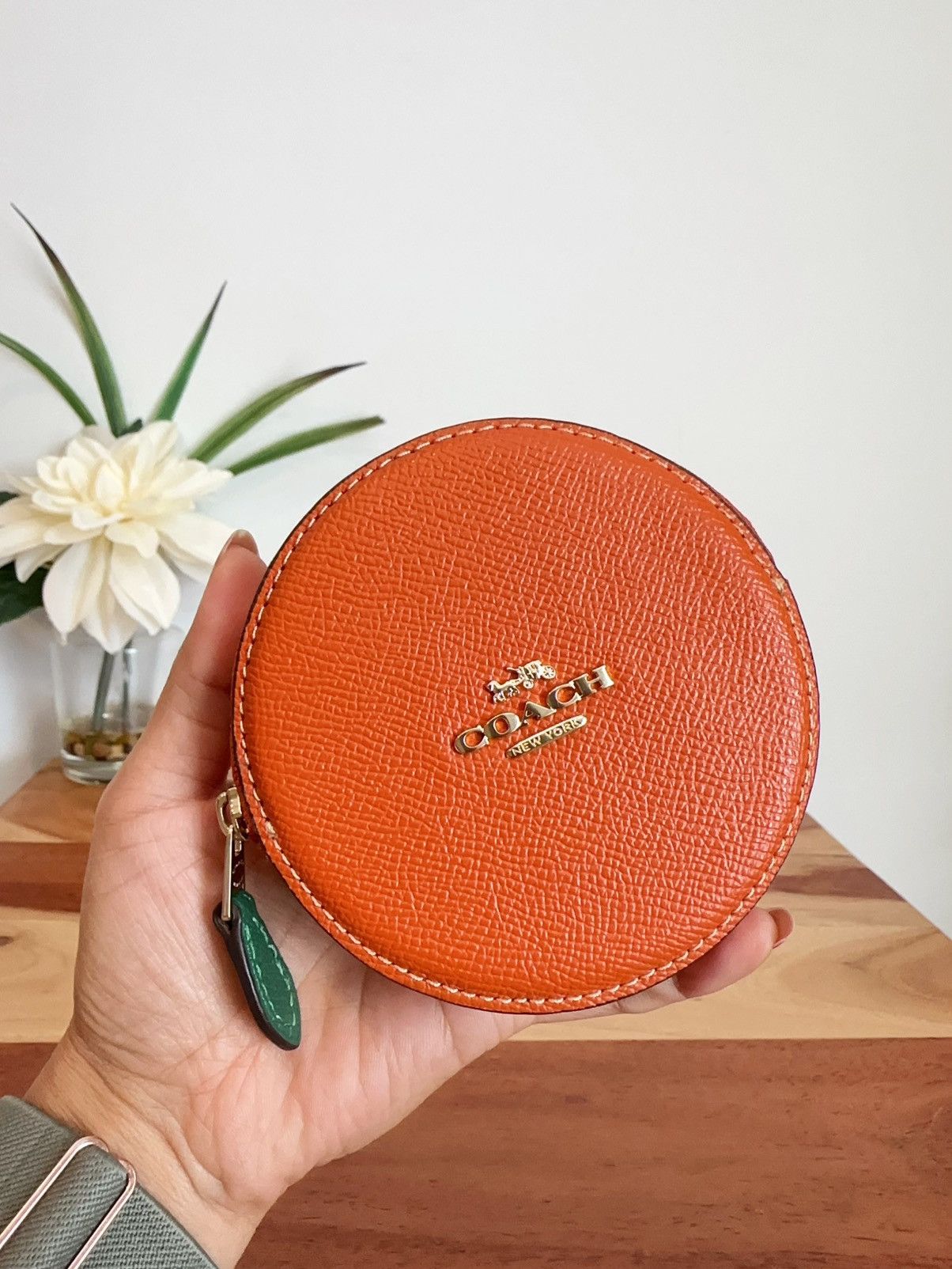 Coach NWT Coach Orange Coin Case Size ONE SIZE - 1 Thumbnail