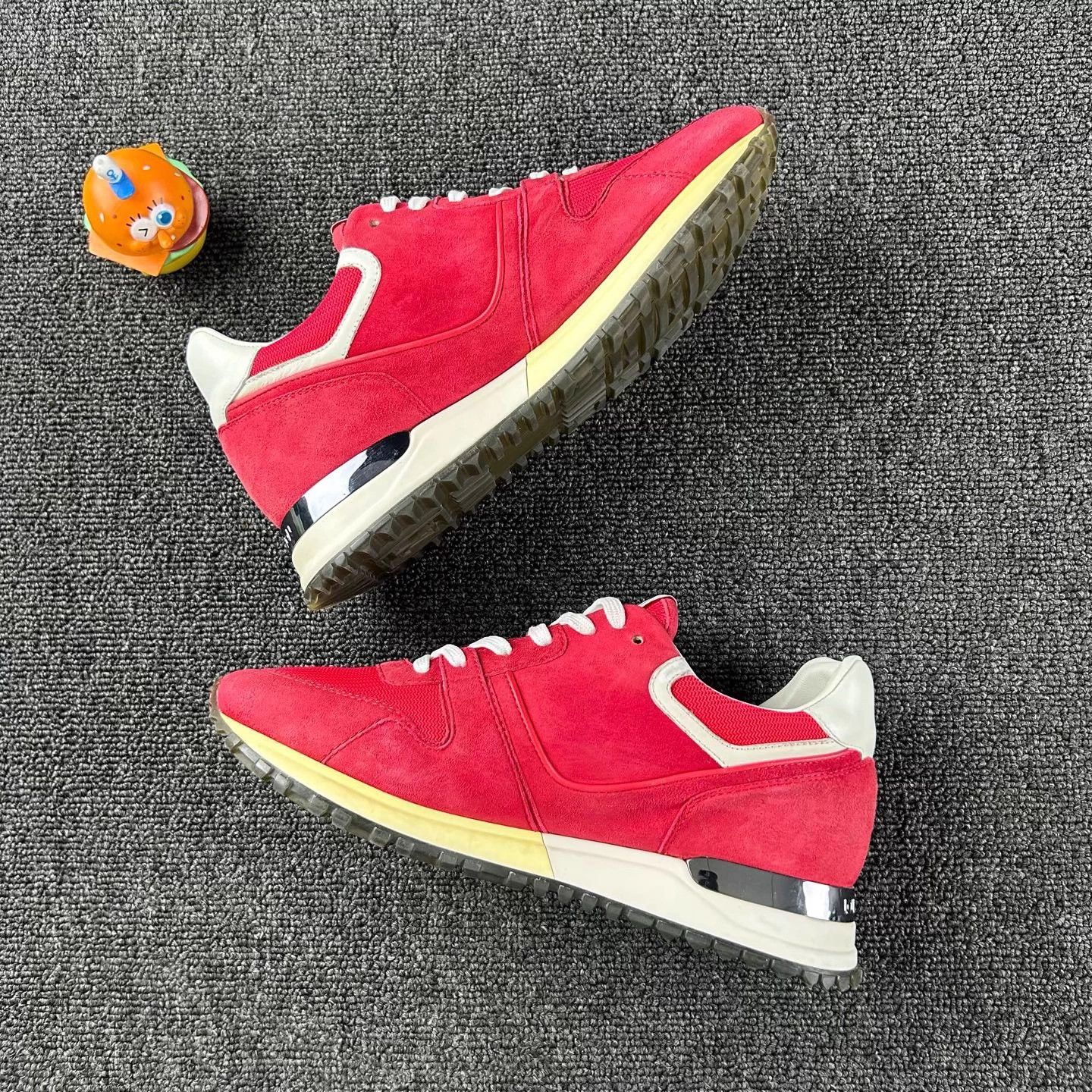 Louis Vuitton Louis Vuitton red clean sneakers women's 36.5 Size US 5.5 / IT 35.5 - 3 Thumbnail