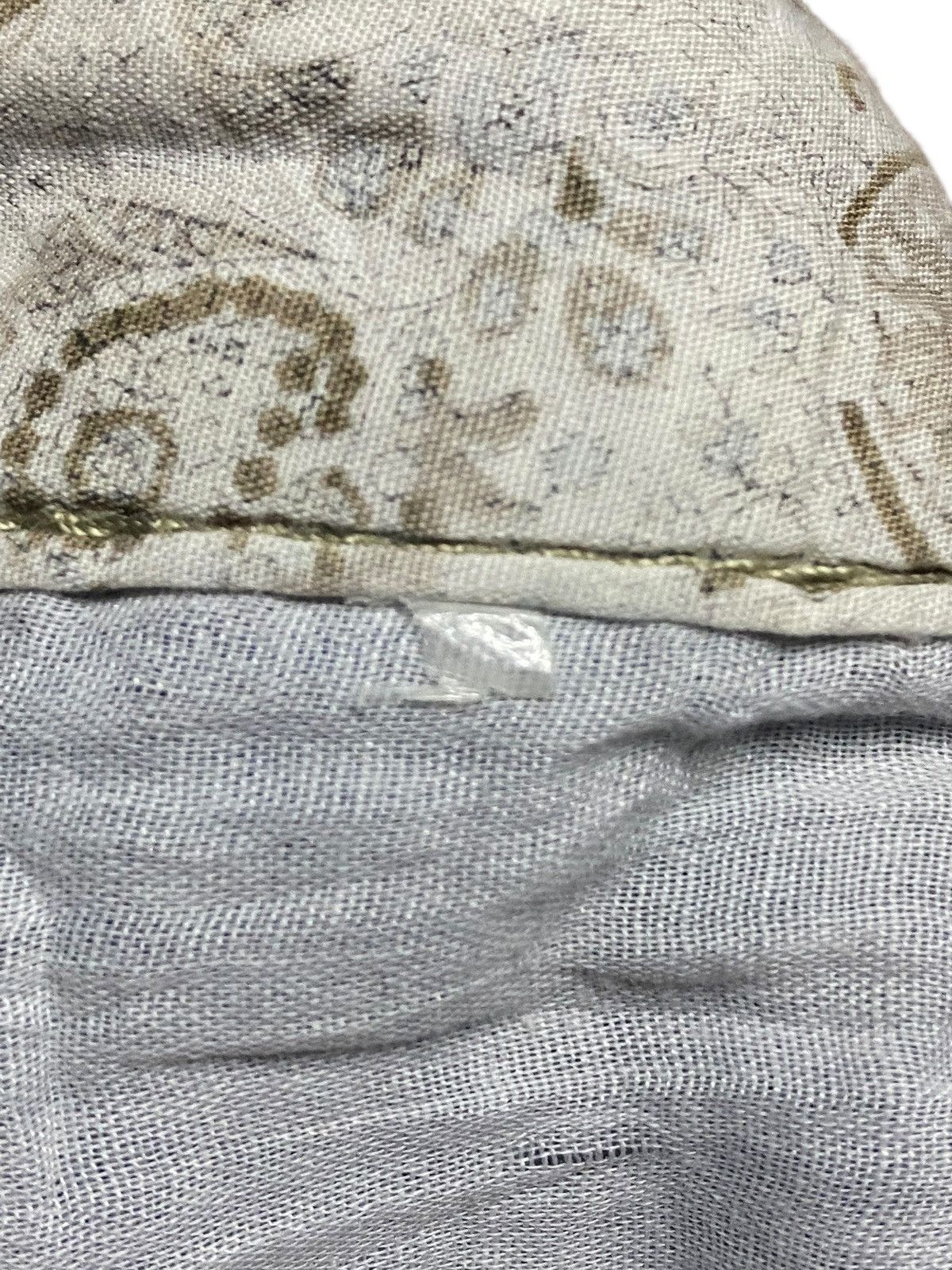 Other Short Jeans Light Wash Distressed Denim Size US 31 - 12 Thumbnail