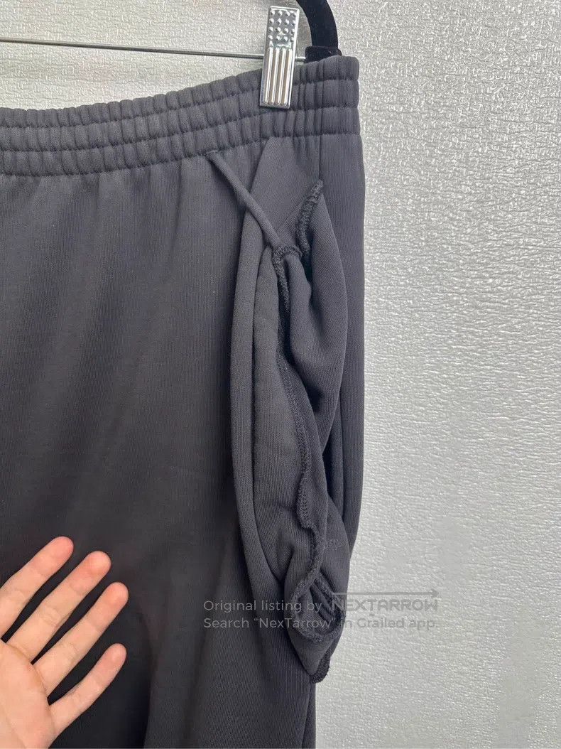 Balenciaga Balenciaga size L Sport loop label wide-leg pants Size US 26 / EU 42 - 3 Thumbnail