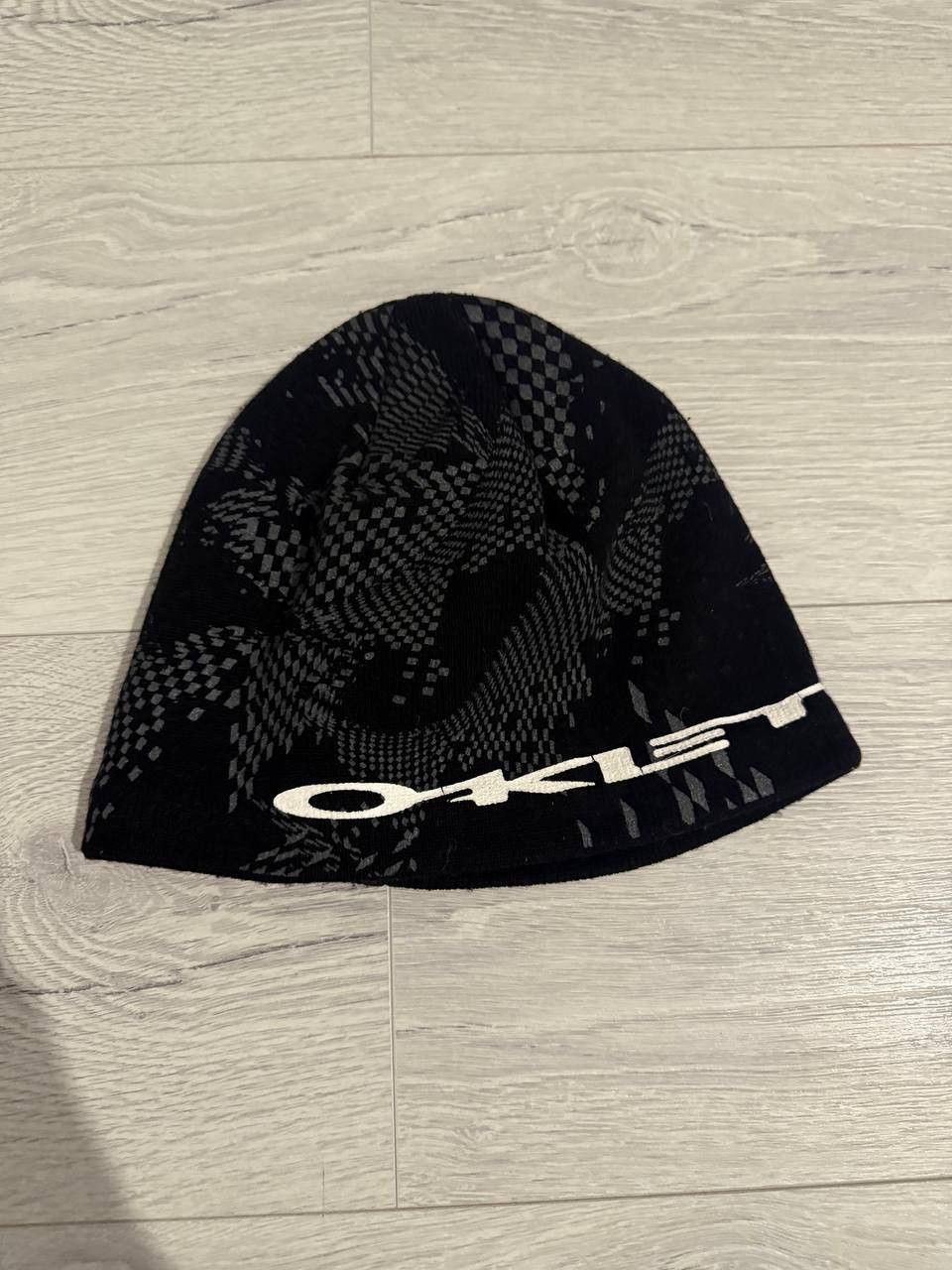 Oakley Vintage Oakley Hat Black / White 100% Acrylic Size ONE SIZE - 1 Thumbnail