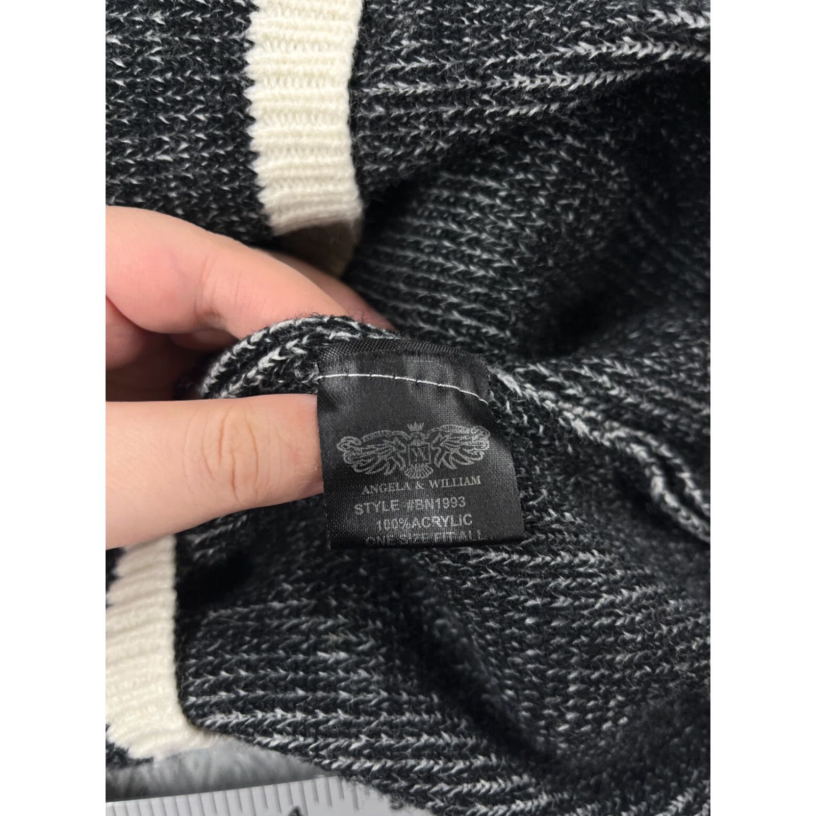 Vintage Angela & William Beanie Adult One Size Gray Knit 100% Acrylic Outdoor Unisex Size ONE SIZE - 7 Thumbnail
