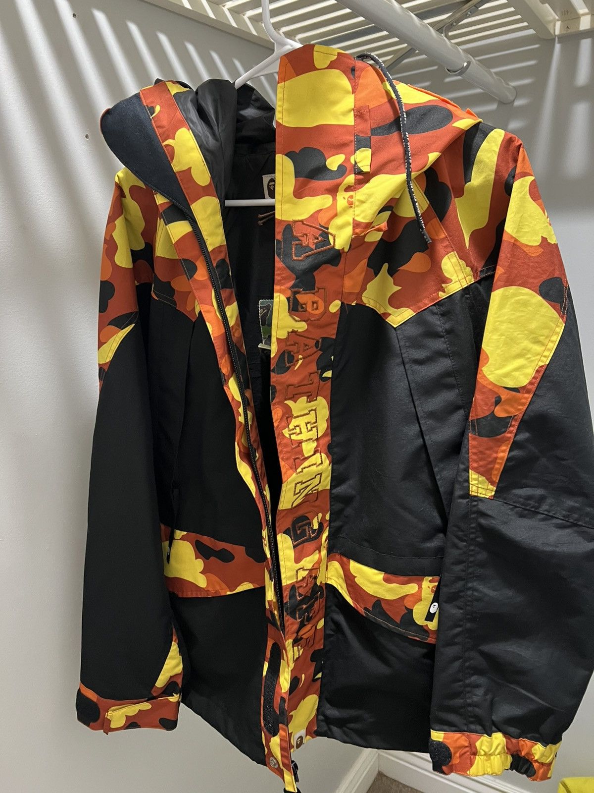 Bape BAPE Tiger hoodie snowboard jacket orange camo Size US M / EU 48-50 / 2 - 3 Thumbnail