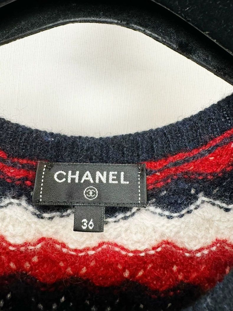 Chanel Red Striped Chanel Sweater -2505 Size M / US 6-8 / IT 42-44 - 2 Thumbnail