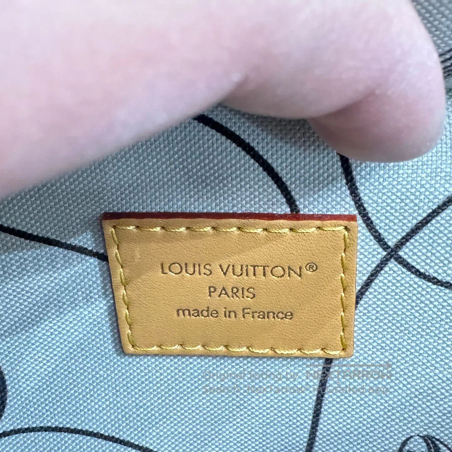 Louis Vuitton Louis Vuitton Radio Pack| Size ONE SIZE - 6 Thumbnail