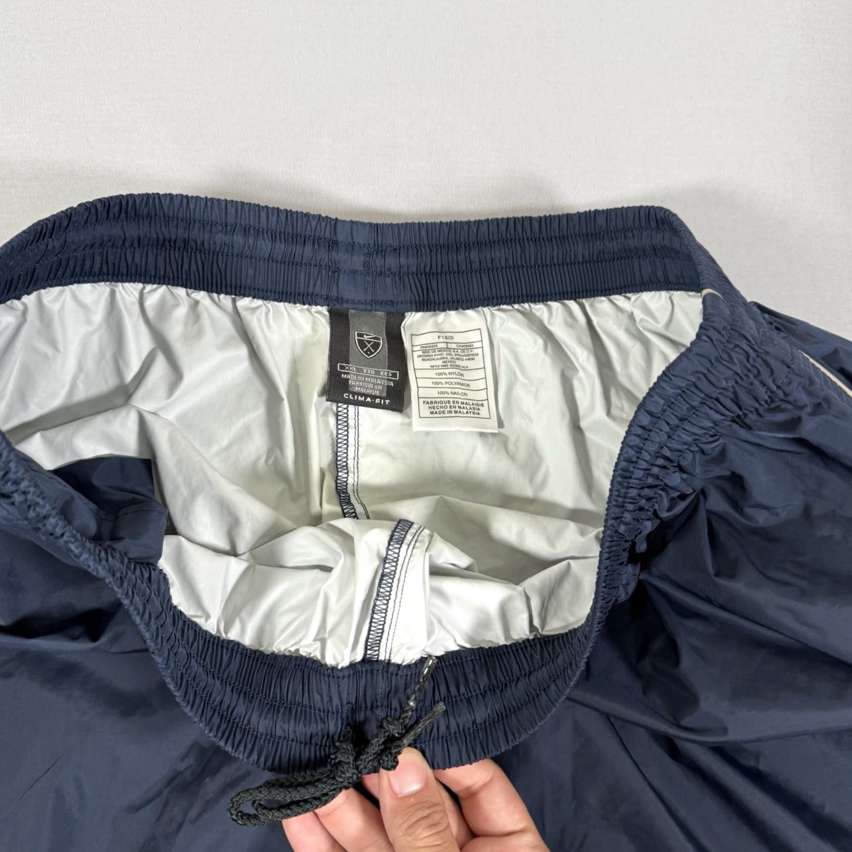 Nike Vintage Nike Pants Mens 2XL Blue Track Windbreaker Lined Baggy Loose Y2K Golf Size US 39 - 7 Thumbnail