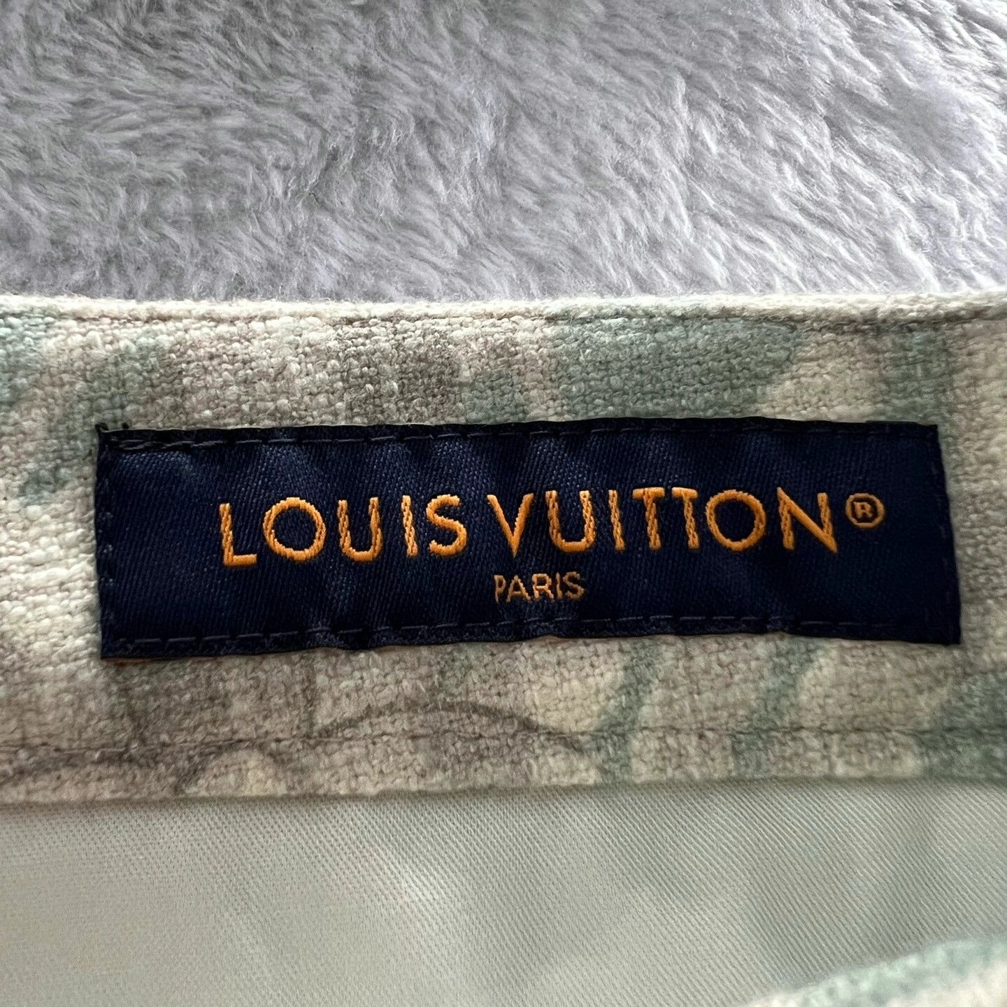 Louis Vuitton Louis Vuitton Check Logo Print Shorts Size US 28 / EU 44 - 2 Thumbnail