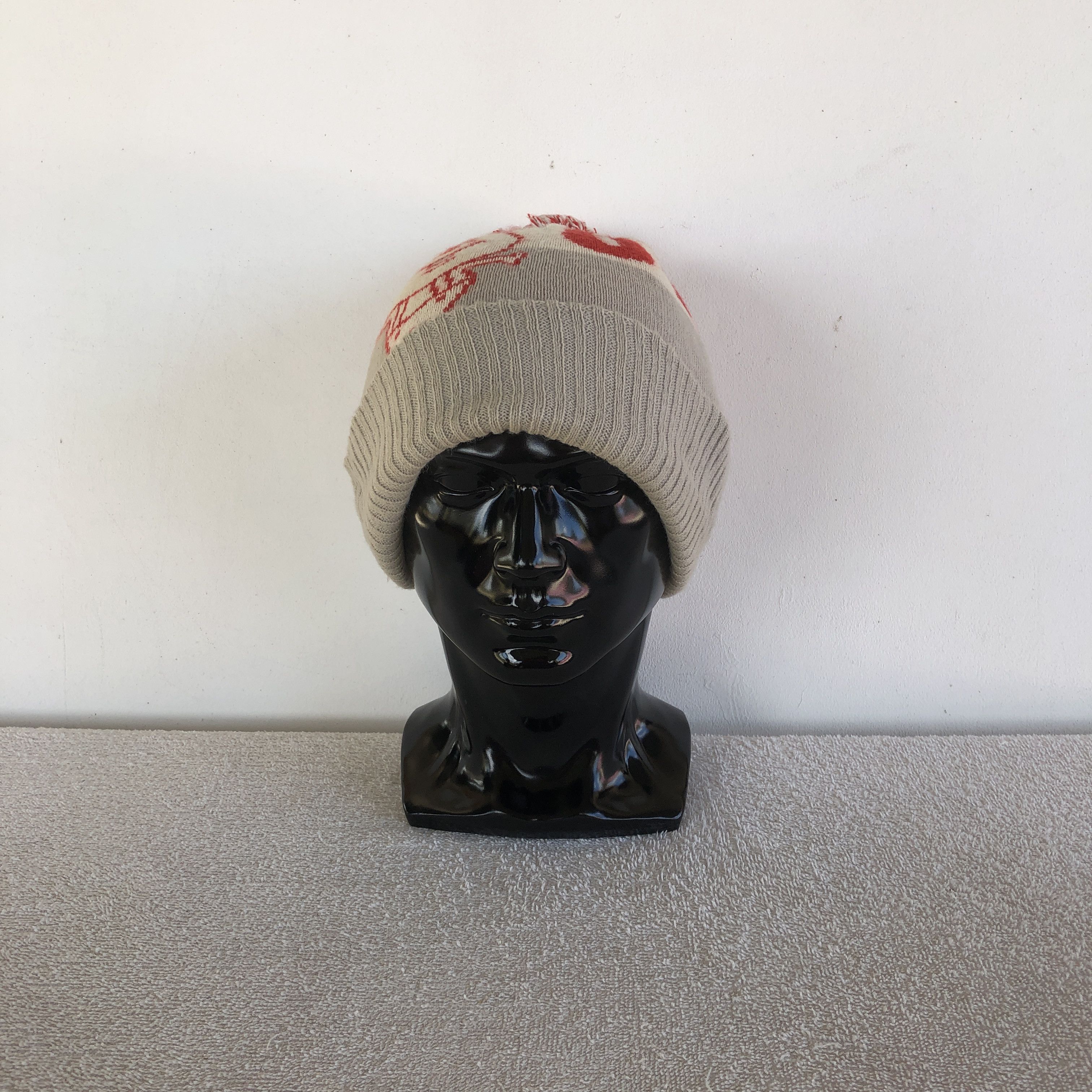 Japanese Brand Vintage Japanese W&C Beanie Snow Caps Pom Pom Hats Size ONE SIZE - 2 Thumbnail