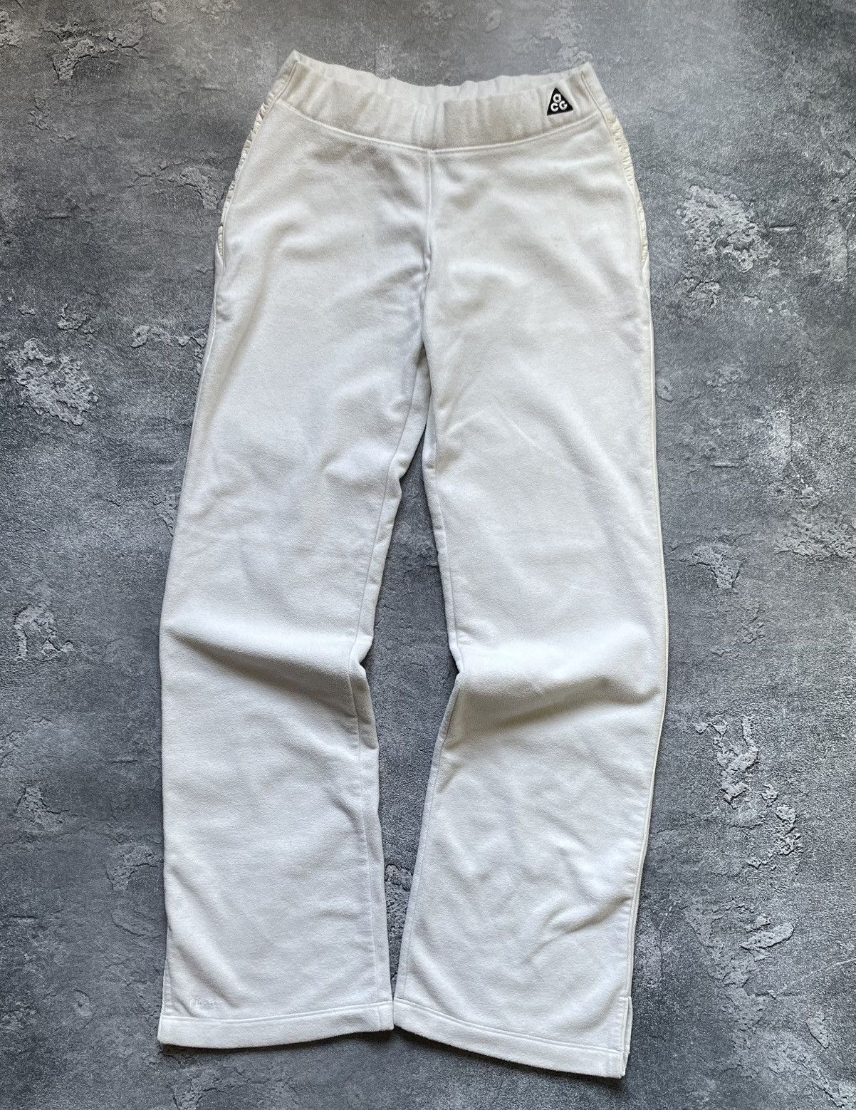 Nike ACG × Vintage Vintage Nike ACG NikeFIT White Fleece Sweatpants Y2K Size 28" / US 6 / IT 42 - 1 Thumbnail