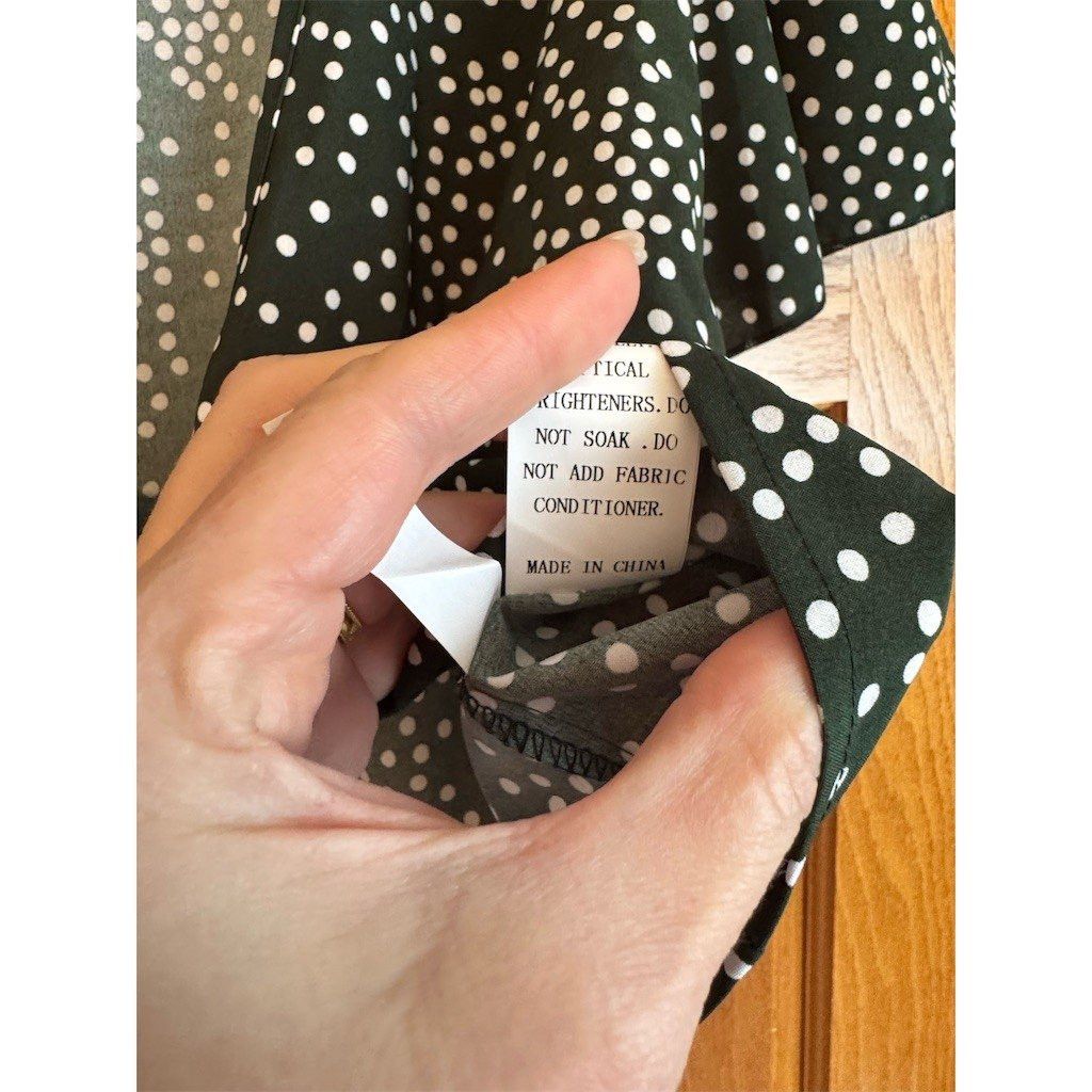 Shein SHEIN Blouse Womens Size M Green White Polka Dot Tie-Front Size M / US 6-8 / IT 42-44 - 7 Thumbnail