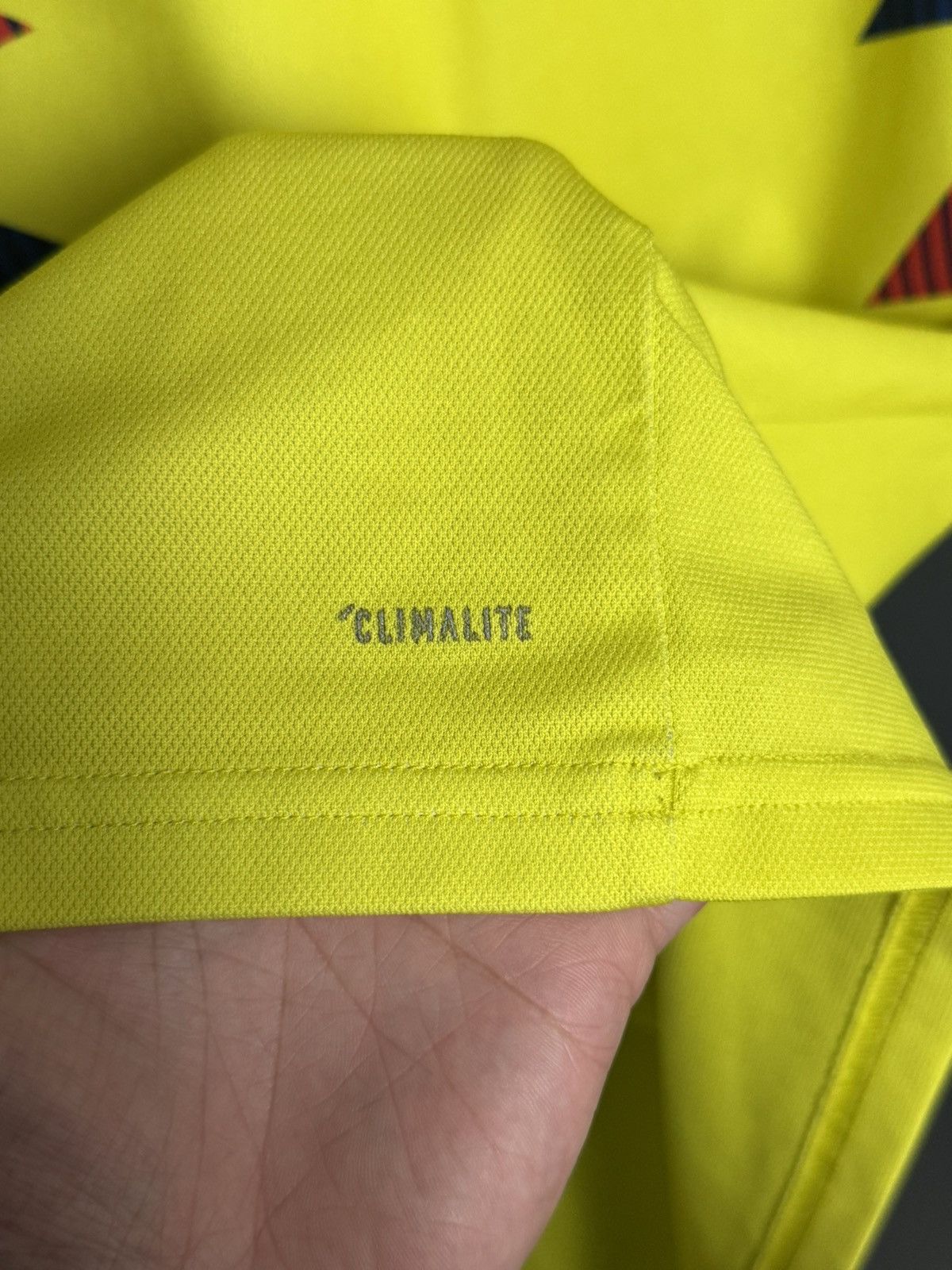 Adidas Colombia National Team 18/19 Home Football Jersey Size US L / EU 52-54 / 3 - 5 Thumbnail