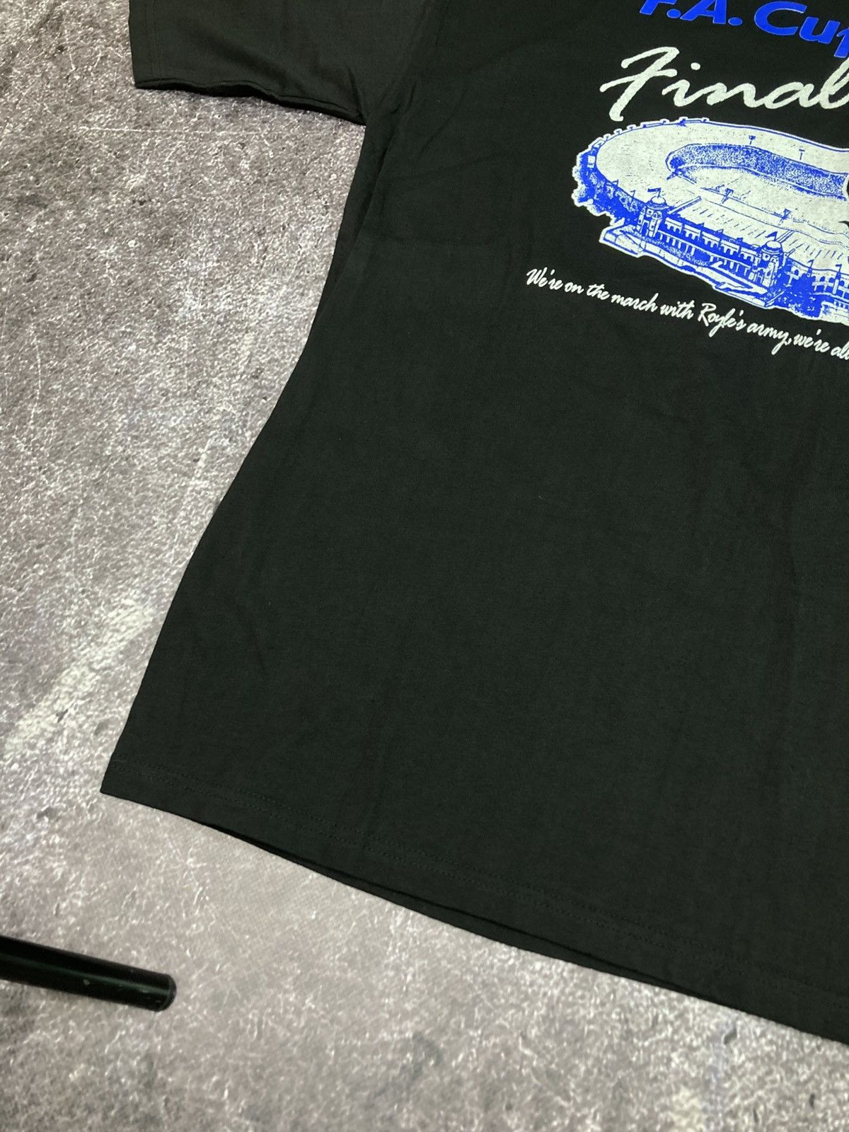 Vintage Vintage Everton 1995 Final Cup Wembley T Shirt Tee Size US XL / EU 56 / 4 - 2 Thumbnail