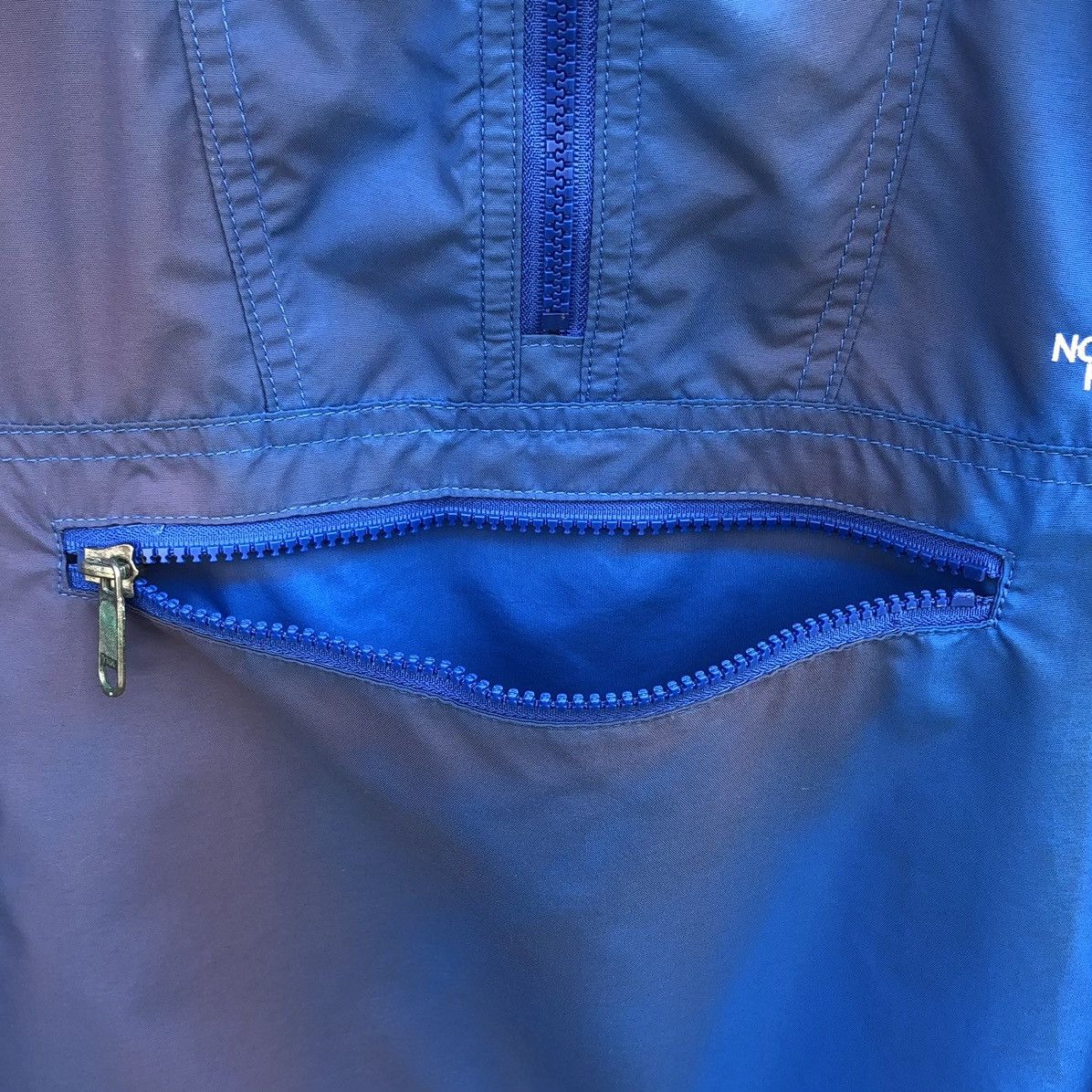 The North Face Vintage The North Face Faded Windbreaker Anorak Half Jacket Size US S / EU 44-46 / 1 - 7 Thumbnail