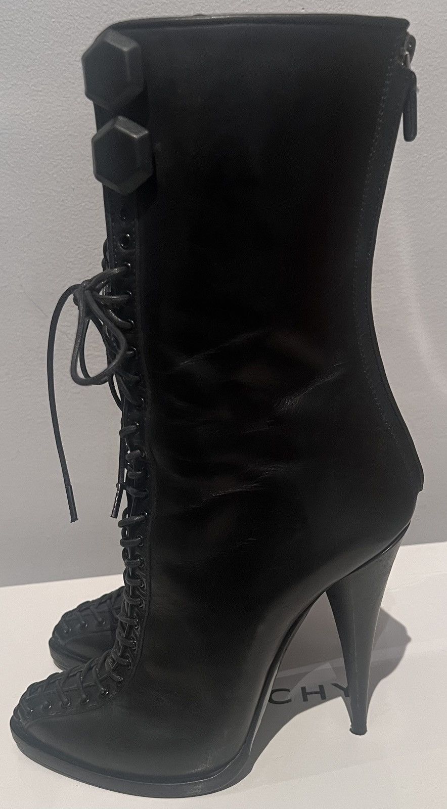 Designer × Givenchy Authentic Givenchy Black Lace Up Boots 37 Made In Italy Size US 6 / IT 36 - 3 Thumbnail
