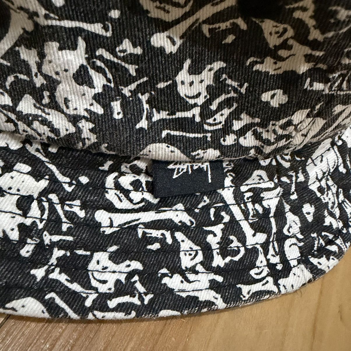 Stussy STUSSY VINTAGE BONES BUCKET HAT Size ONE SIZE - 2 Thumbnail