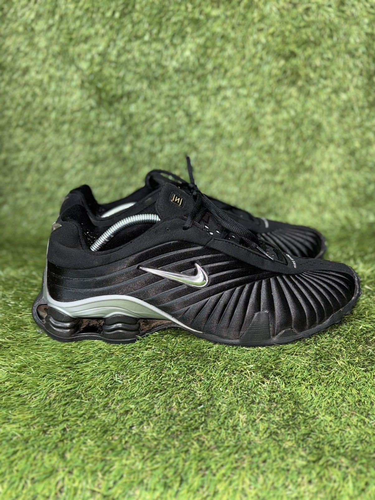 Nike Size 12 - Nike Shox NZ Black - 030911 Size US 12 / EU 45 - 3 Thumbnail