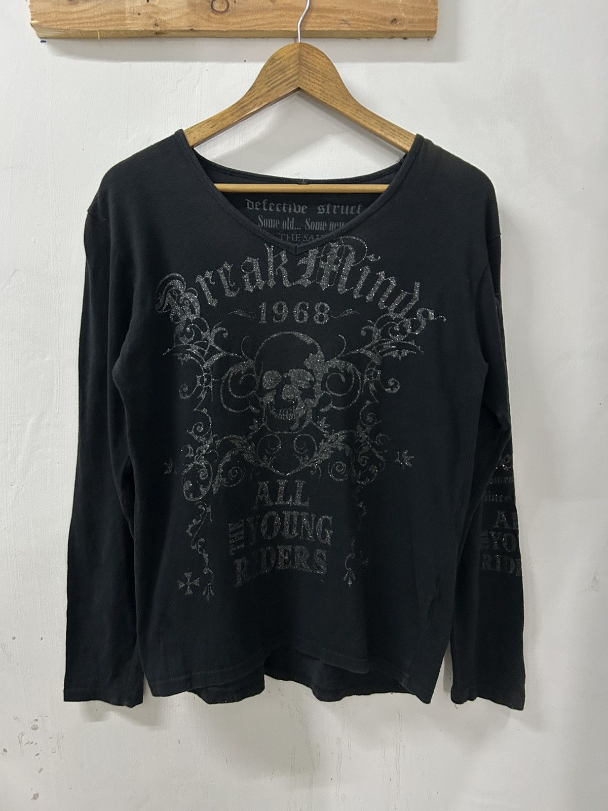 Hysteric Glamour Defective Truck Japan Art Sword Cross Design Chrome Heart Size US M / EU 48-50 / 2 - 2 Thumbnail